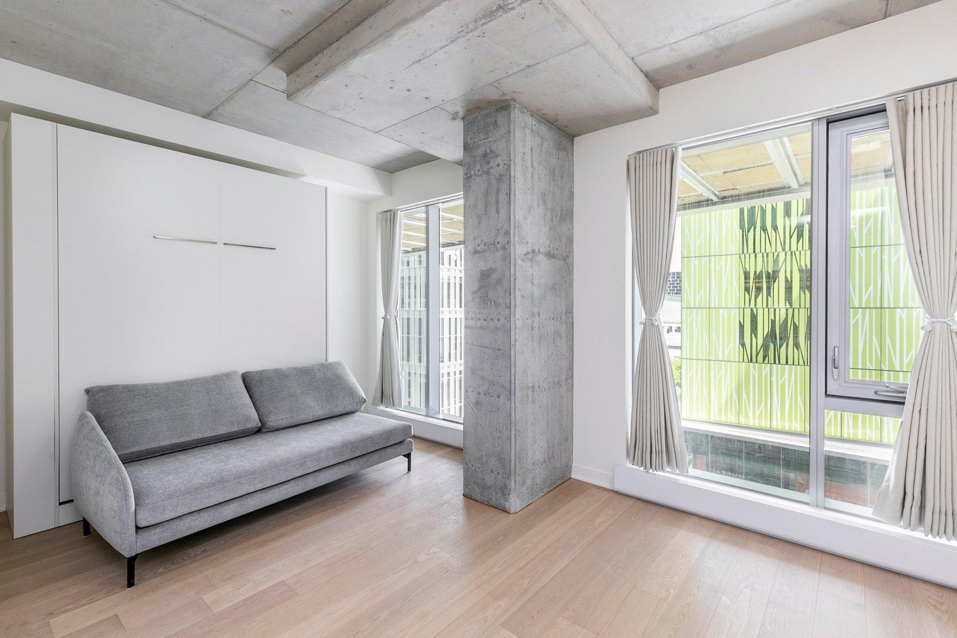 









360


Rue Mayor

, 602,
Montréal (Ville-Marie),




QC
H3A0J4

