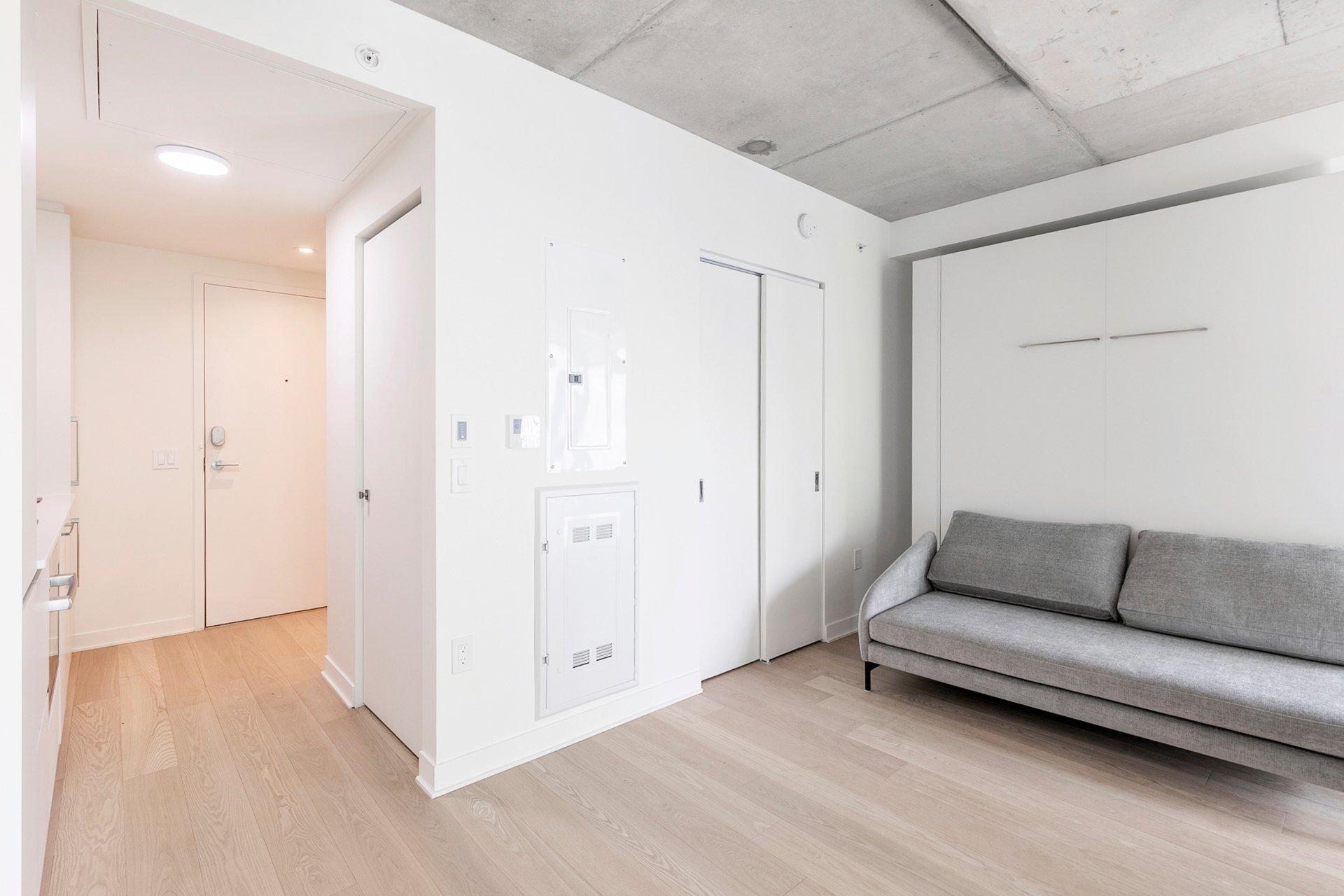 









360


Rue Mayor

, 602,
Montréal (Ville-Marie),




QC
H3A0J4

