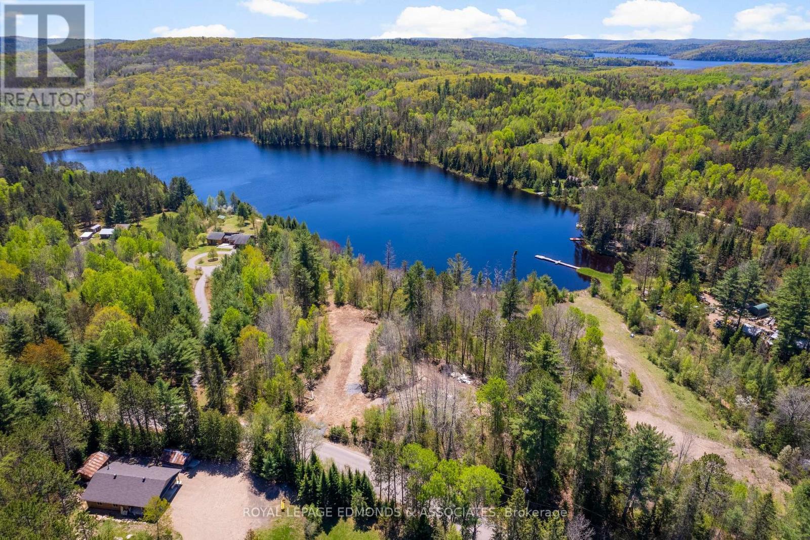 












0 OLD BARRY'S BAY ROAD

,
Madawaska Valley,







Ontario
K0J1B0

