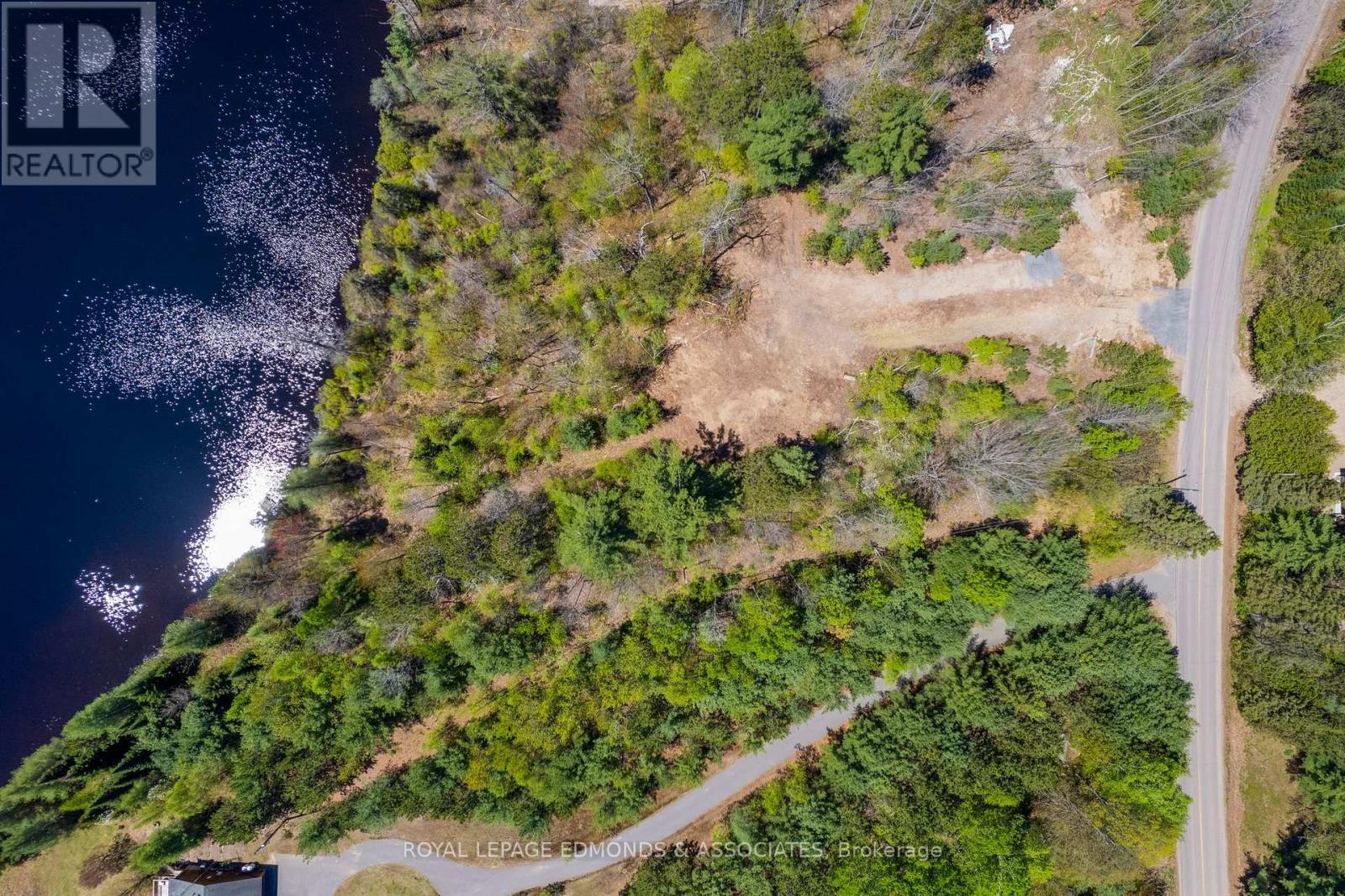 












0 OLD BARRY'S BAY ROAD

,
Madawaska Valley,







Ontario
K0J1B0

