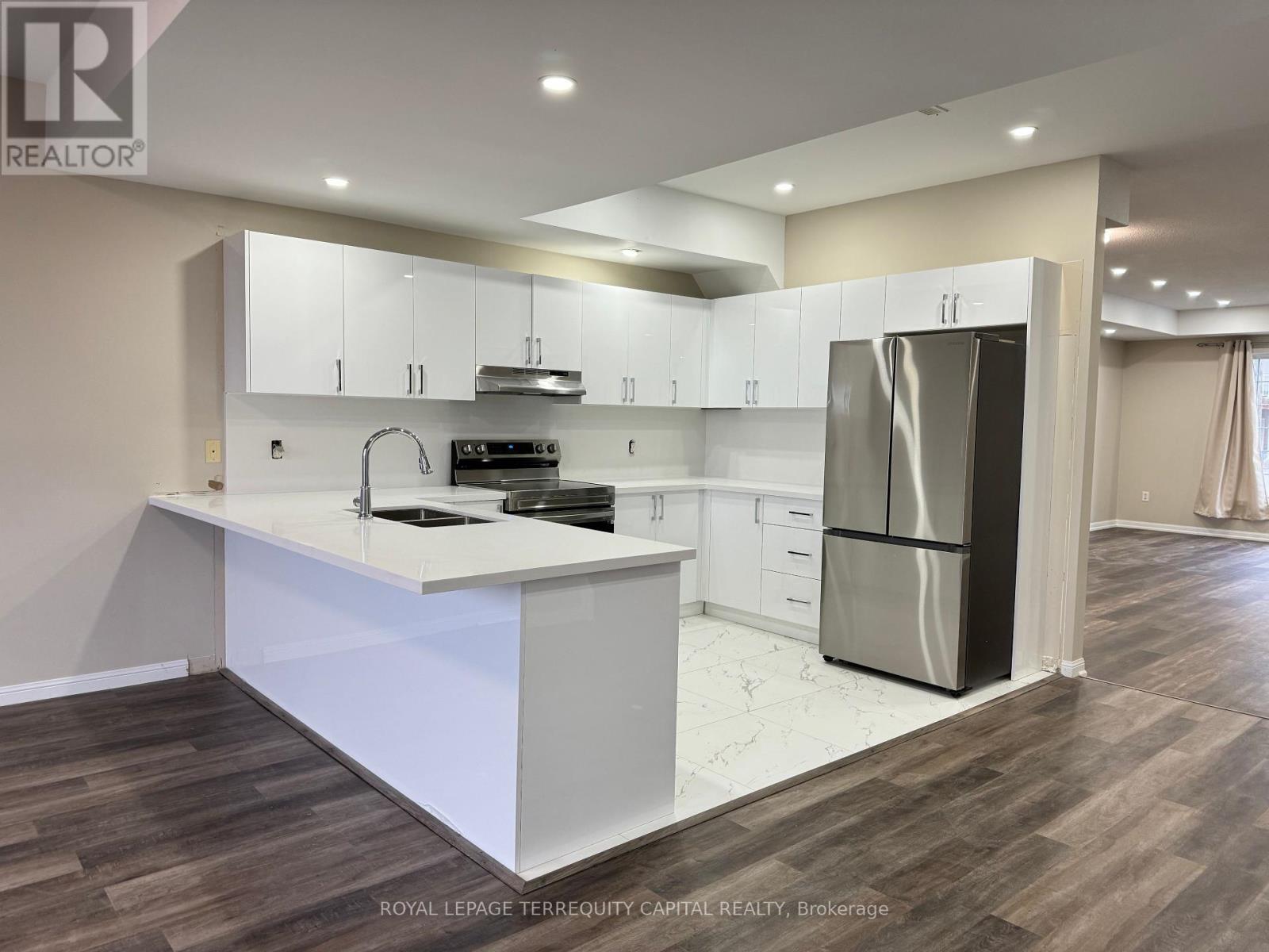 












A - 349 EDGEHILL DRIVE

,
Barrie,




Ontario
L4N9X5

