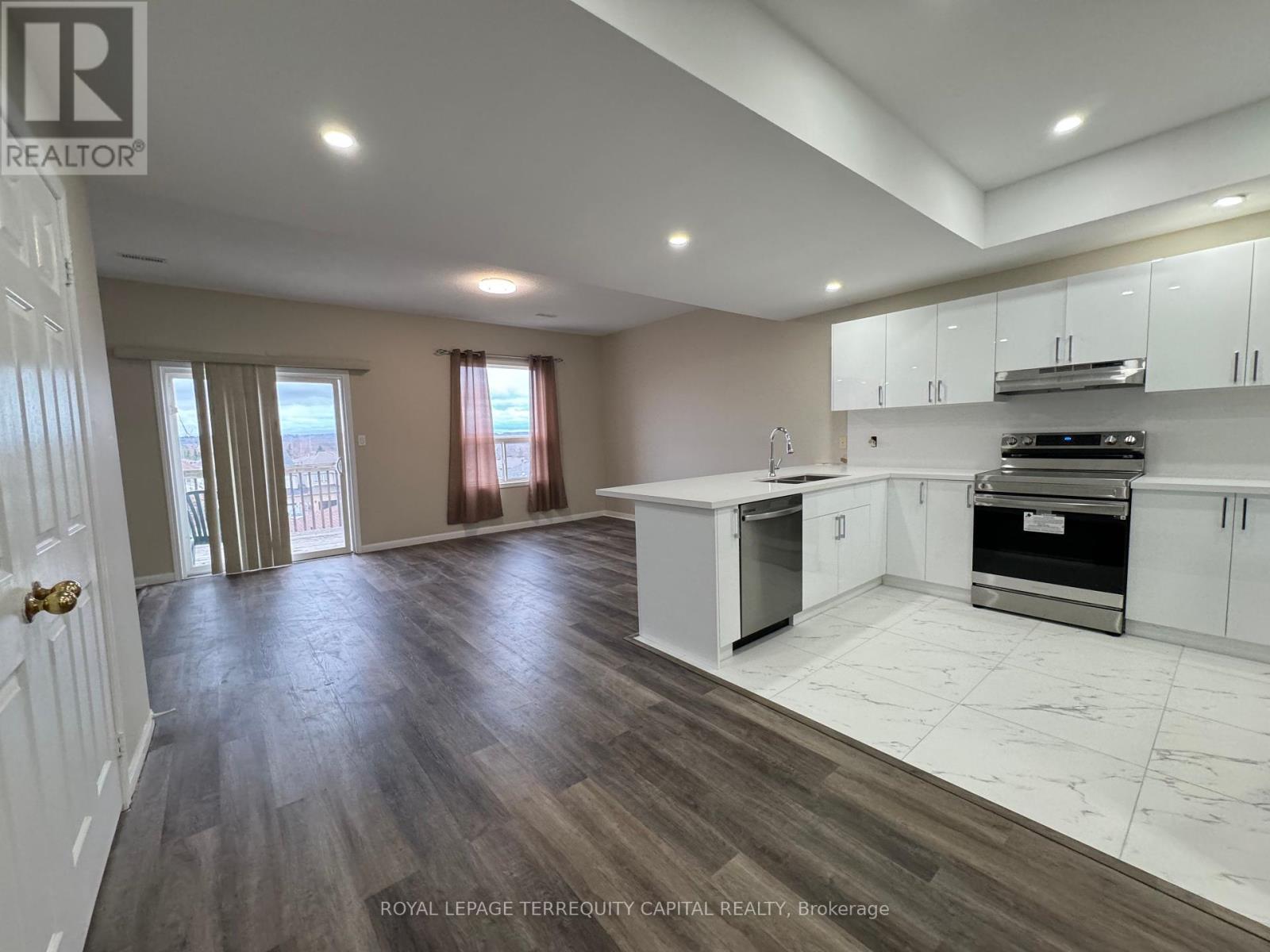 












A - 349 EDGEHILL DRIVE

,
Barrie,




Ontario
L4N9X5


