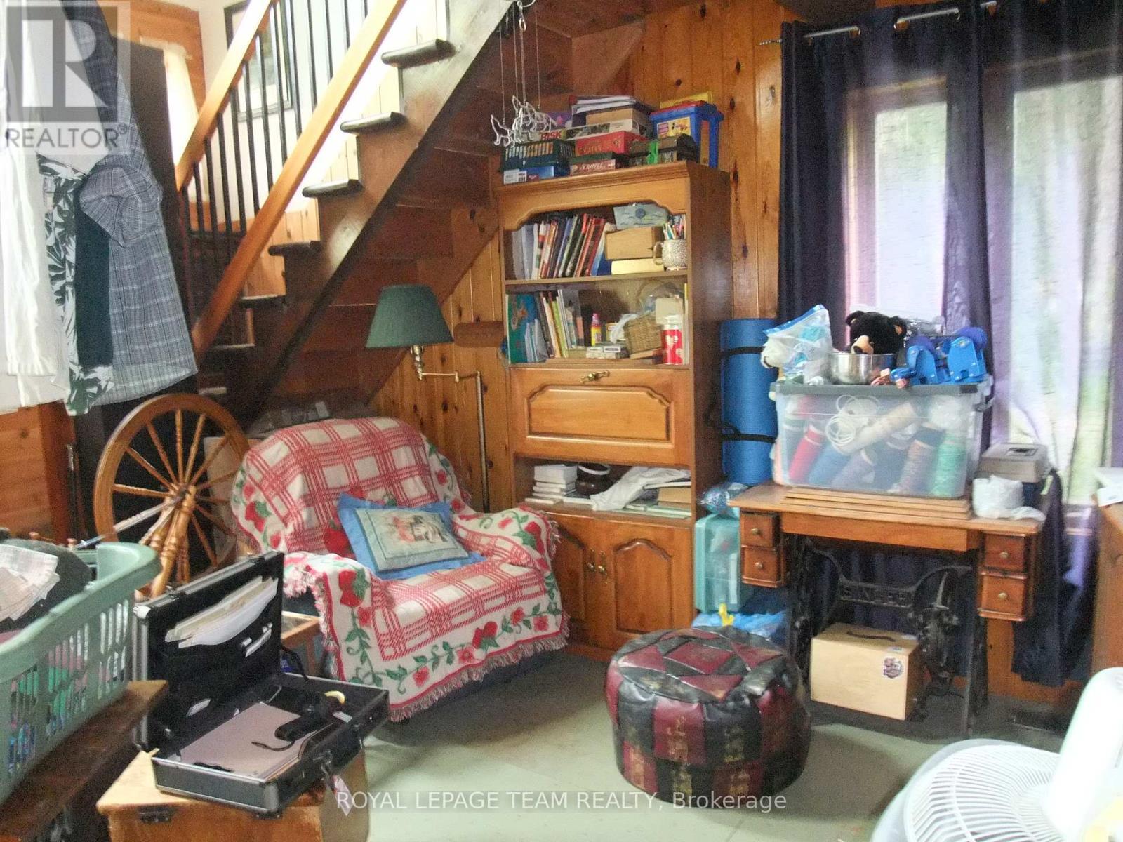 












35 QUAIL TRAIL

,
Greater Madawaska,




Ontario
K0J2R0

