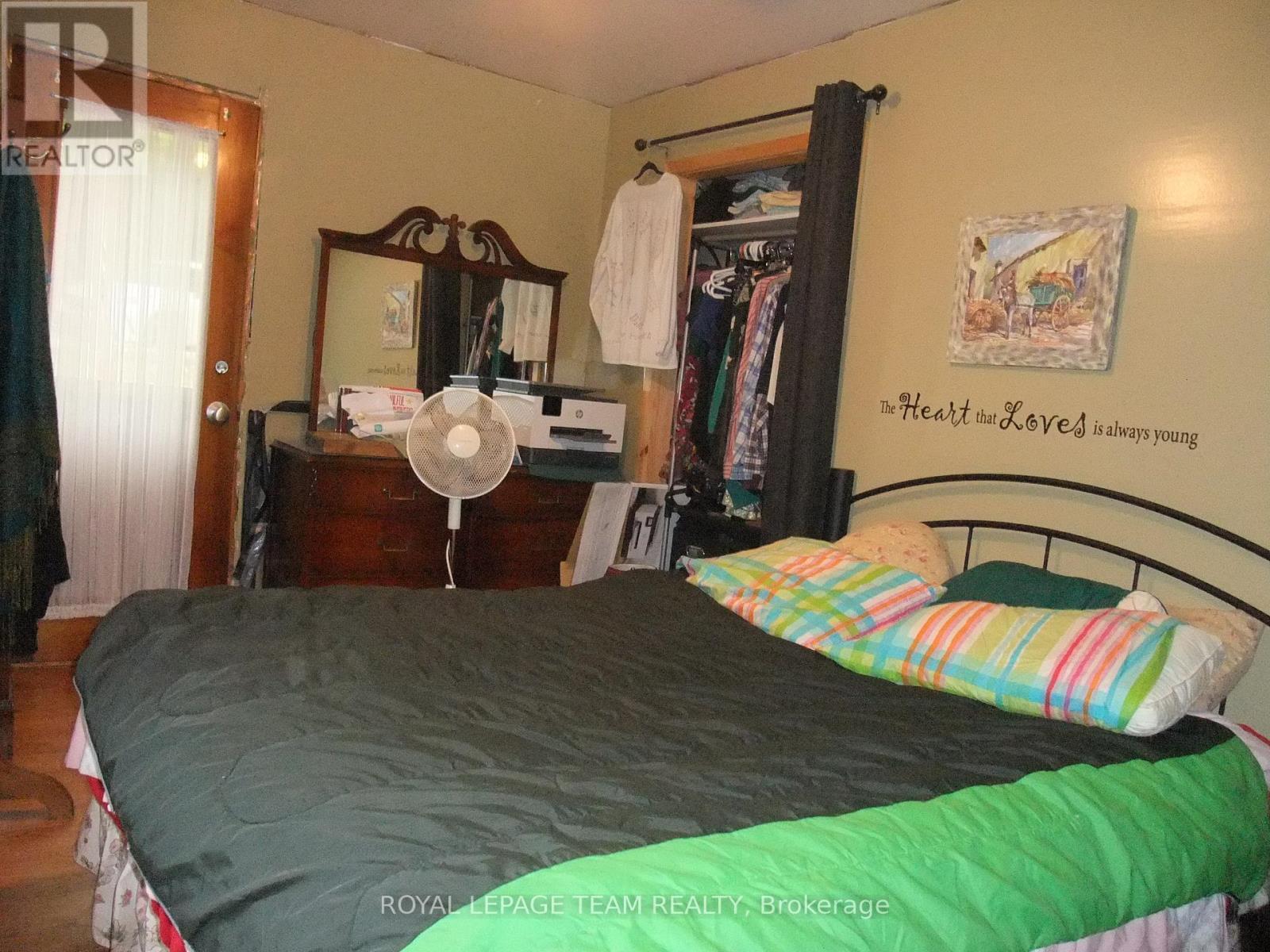 












35 QUAIL TRAIL

,
Greater Madawaska,




Ontario
K0J2R0

