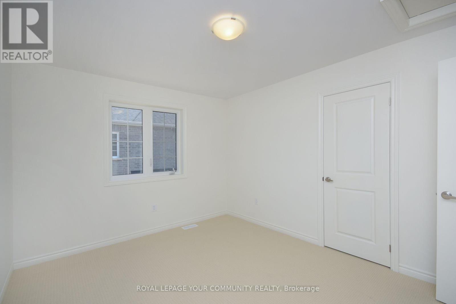 












244 MCKENZIE DRIVE

,
Clearview,




Ontario
L0M1S0

