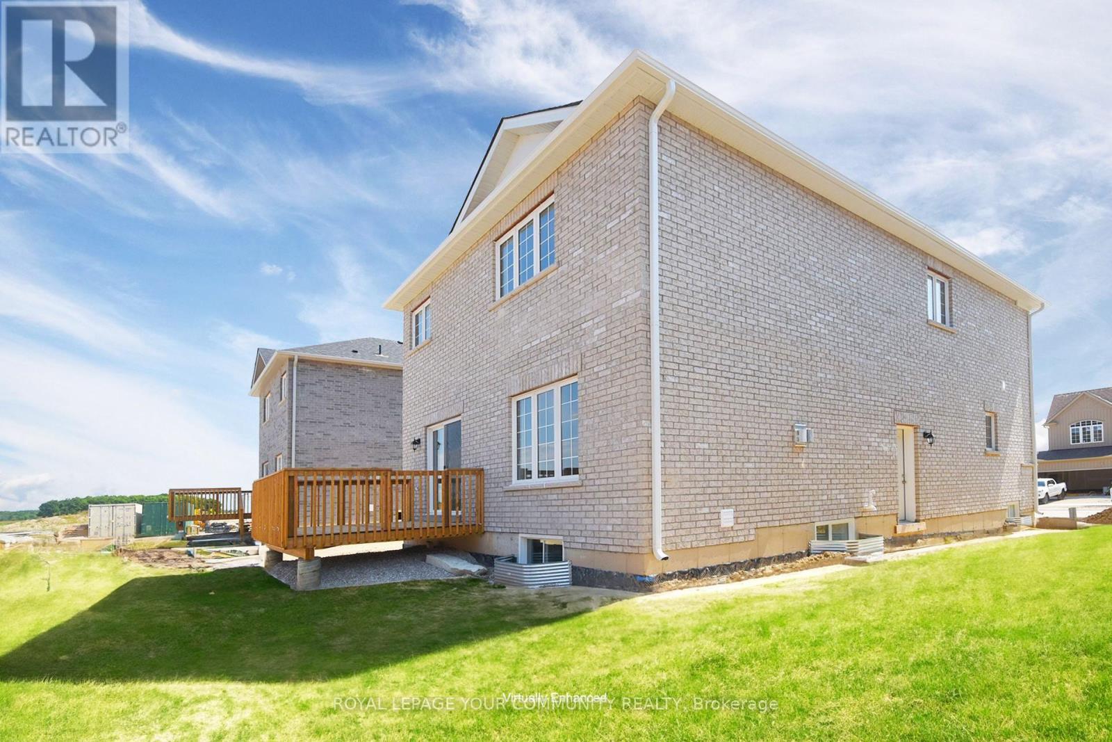 












244 MCKENZIE DRIVE

,
Clearview,




Ontario
L0M1S0

