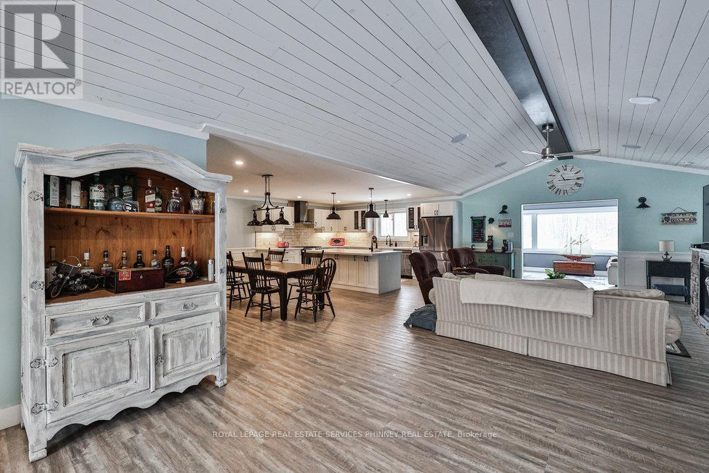












1068 XAVIER STREET

,
Gravenhurst,




Ontario
P0E1G0

