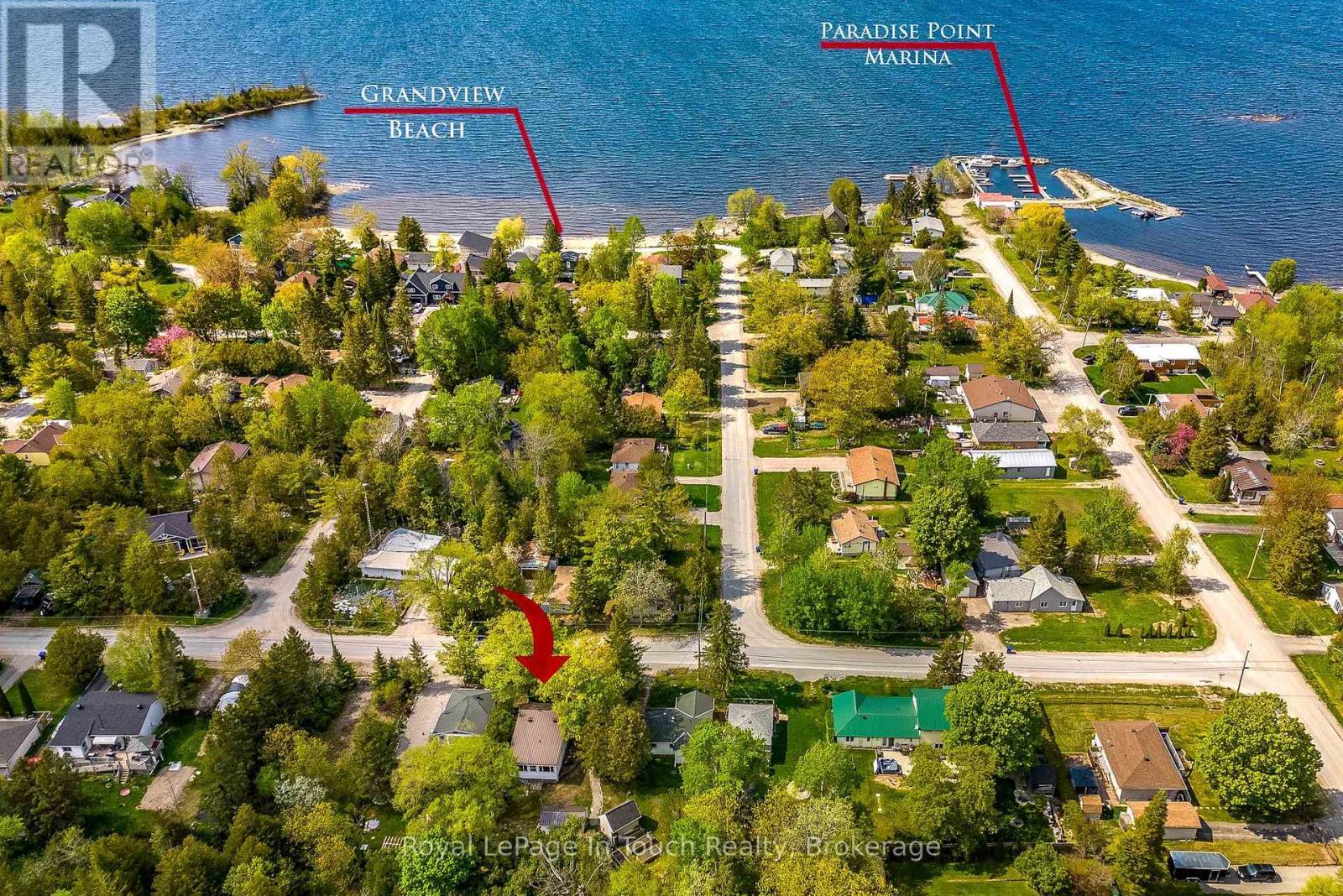 












9 EARLDOM BOULEVARD

,
Tay (Port McNicoll),




Ontario
L0K1R0

