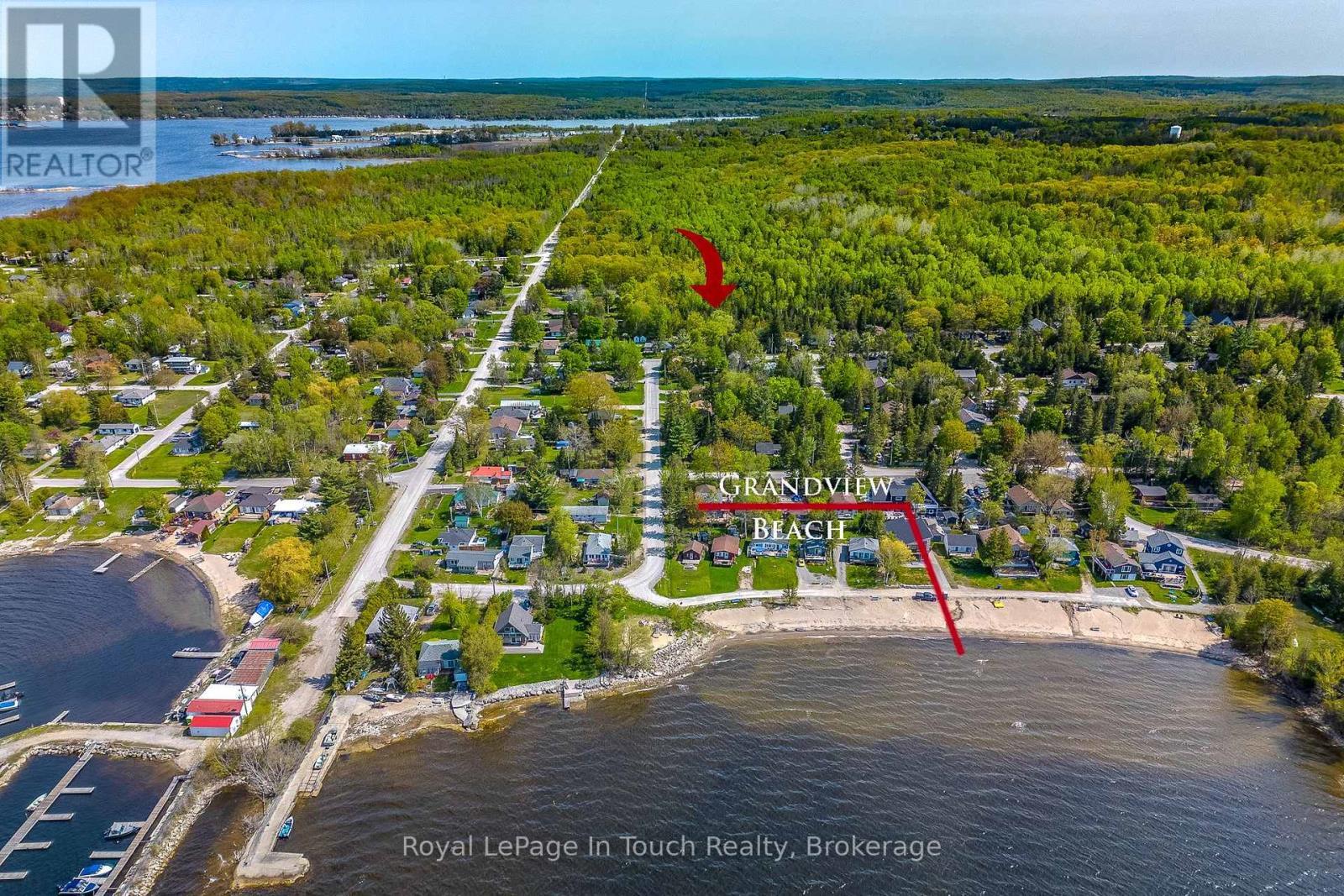 












9 EARLDOM BOULEVARD

,
Tay (Port McNicoll),




Ontario
L0K1R0

