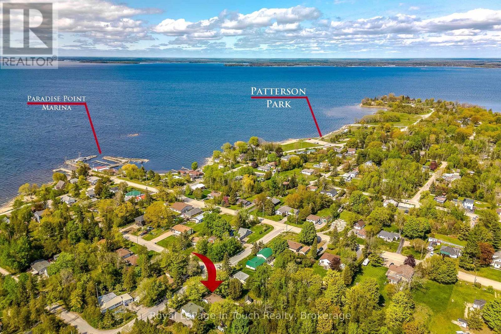 












9 EARLDOM BOULEVARD

,
Tay (Port McNicoll),




Ontario
L0K1R0

