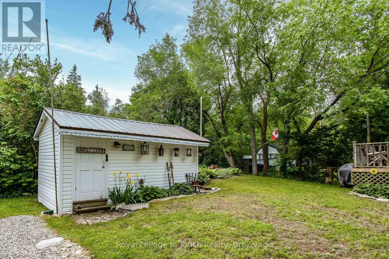 












9 EARLDOM BOULEVARD

,
Tay (Port McNicoll),




Ontario
L0K1R0


