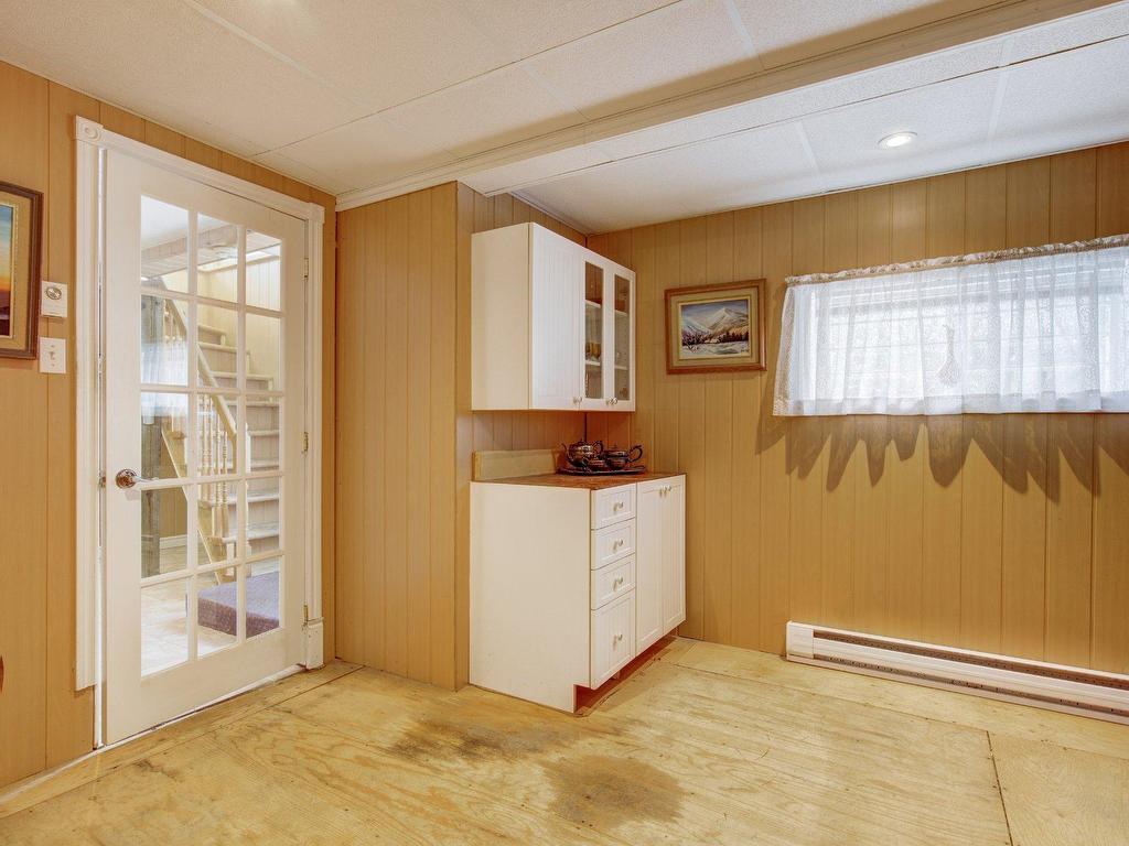 









400


Rue Ste-Thérèse

,
Sainte-Sophie,




QC
J5J2T1


