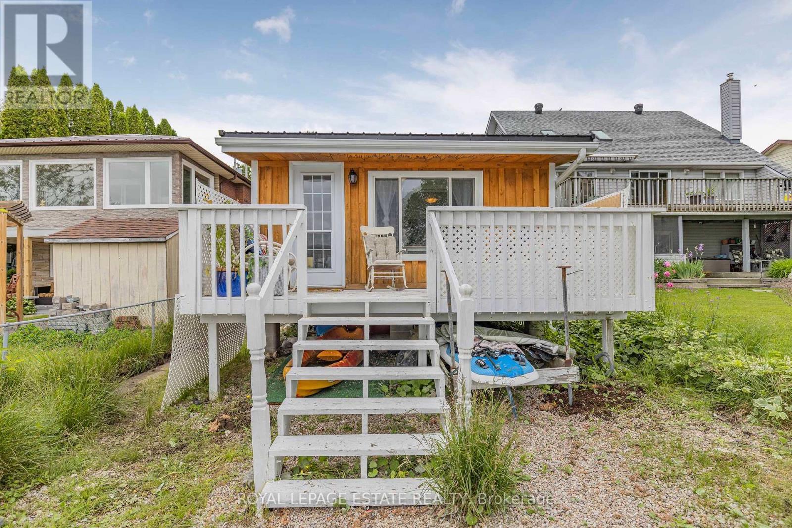 












2233 NORTH ORR LAKE ROAD

,
Springwater,




Ontario
L0L1P0

