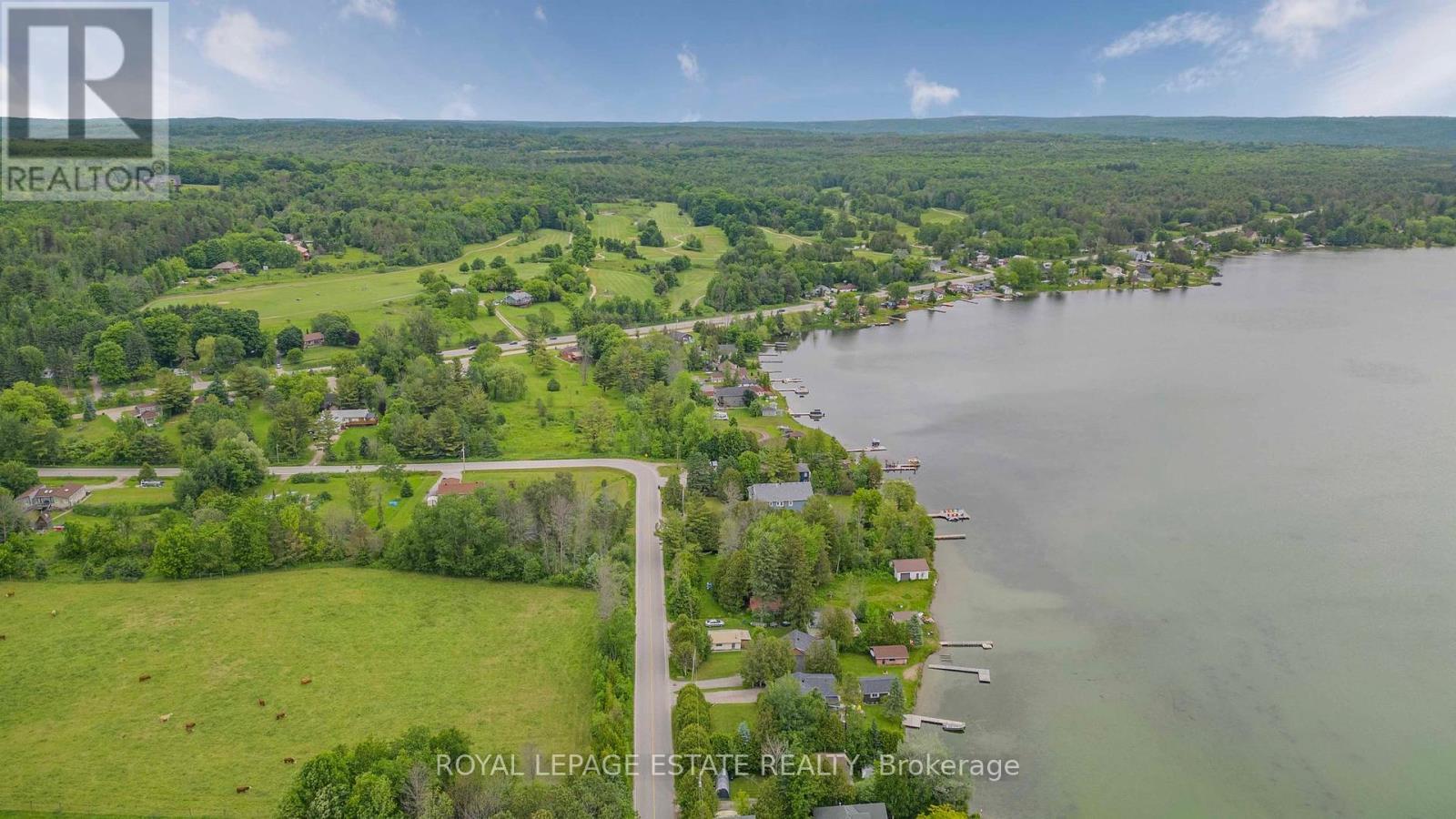 












2233 NORTH ORR LAKE ROAD

,
Springwater,




Ontario
L0L1P0

