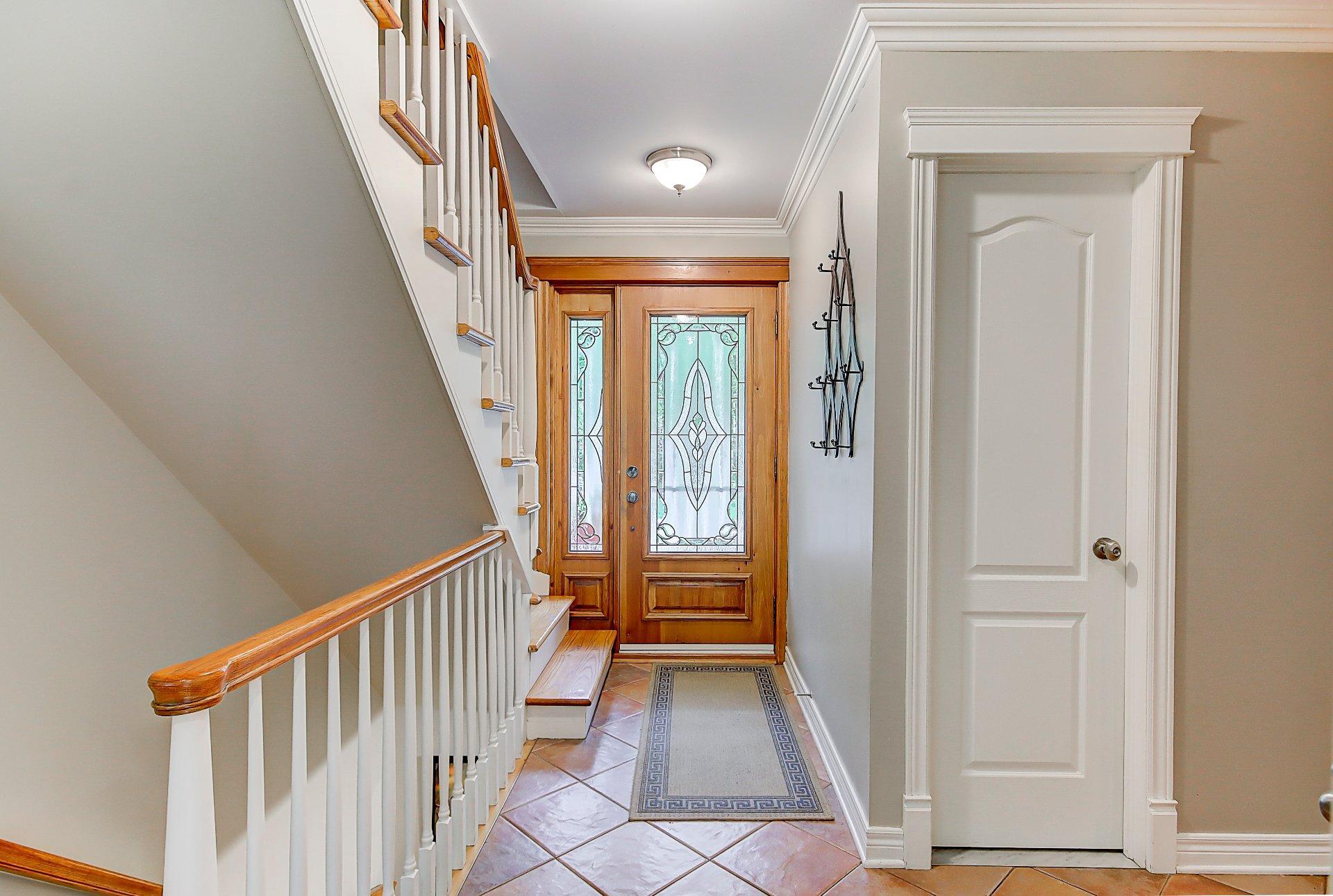 









150


Rue des Frênes

,
Sainte-Julie,




QC
J3E3A5

