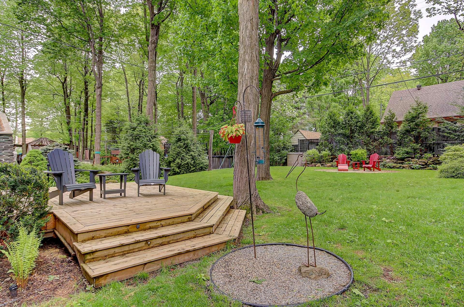 









150


Rue des Frênes

,
Sainte-Julie,




QC
J3E3A5

