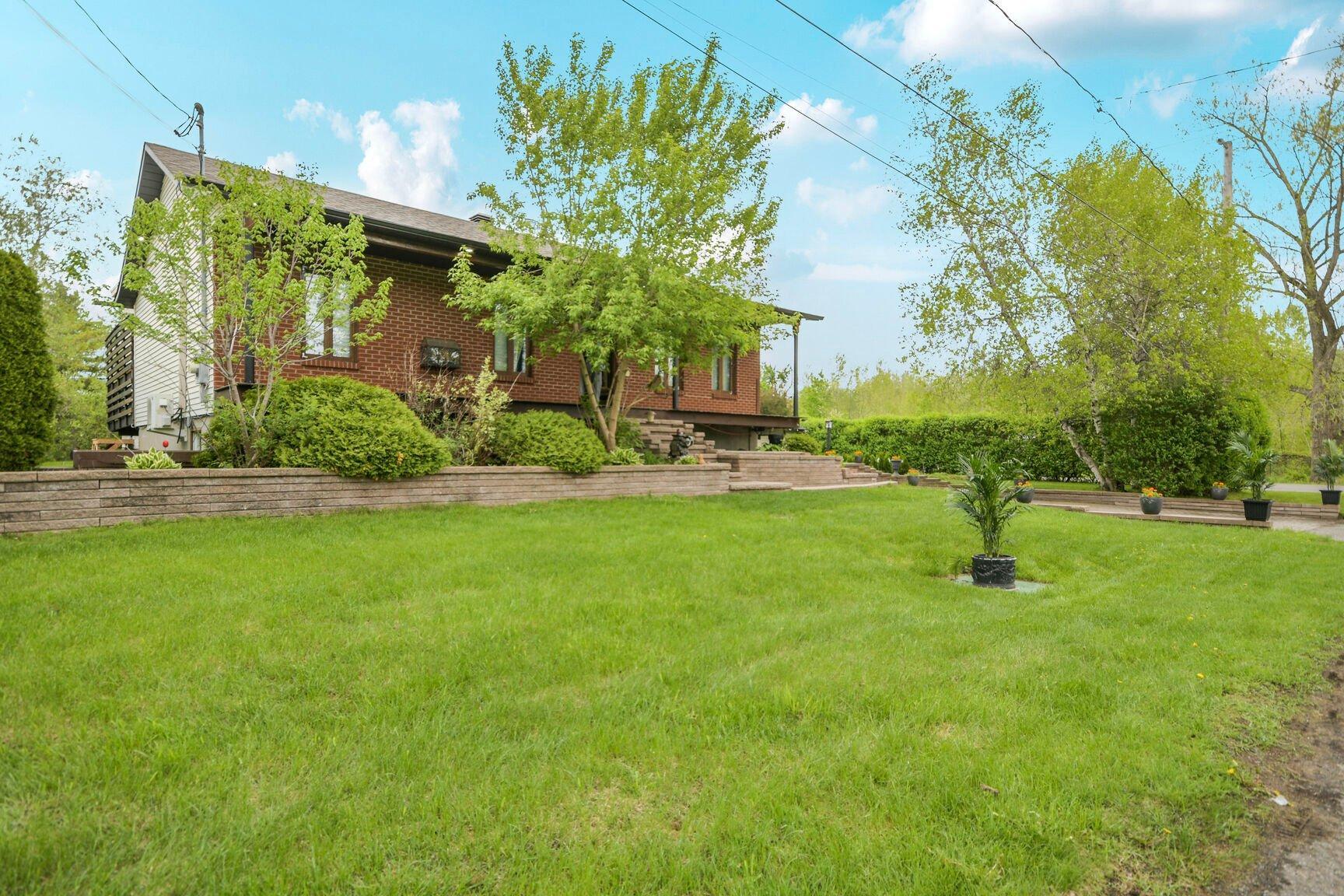 









3165


Rue Diane

,
Terrebonne (Terrebonne),




QC
J6Y1A2

