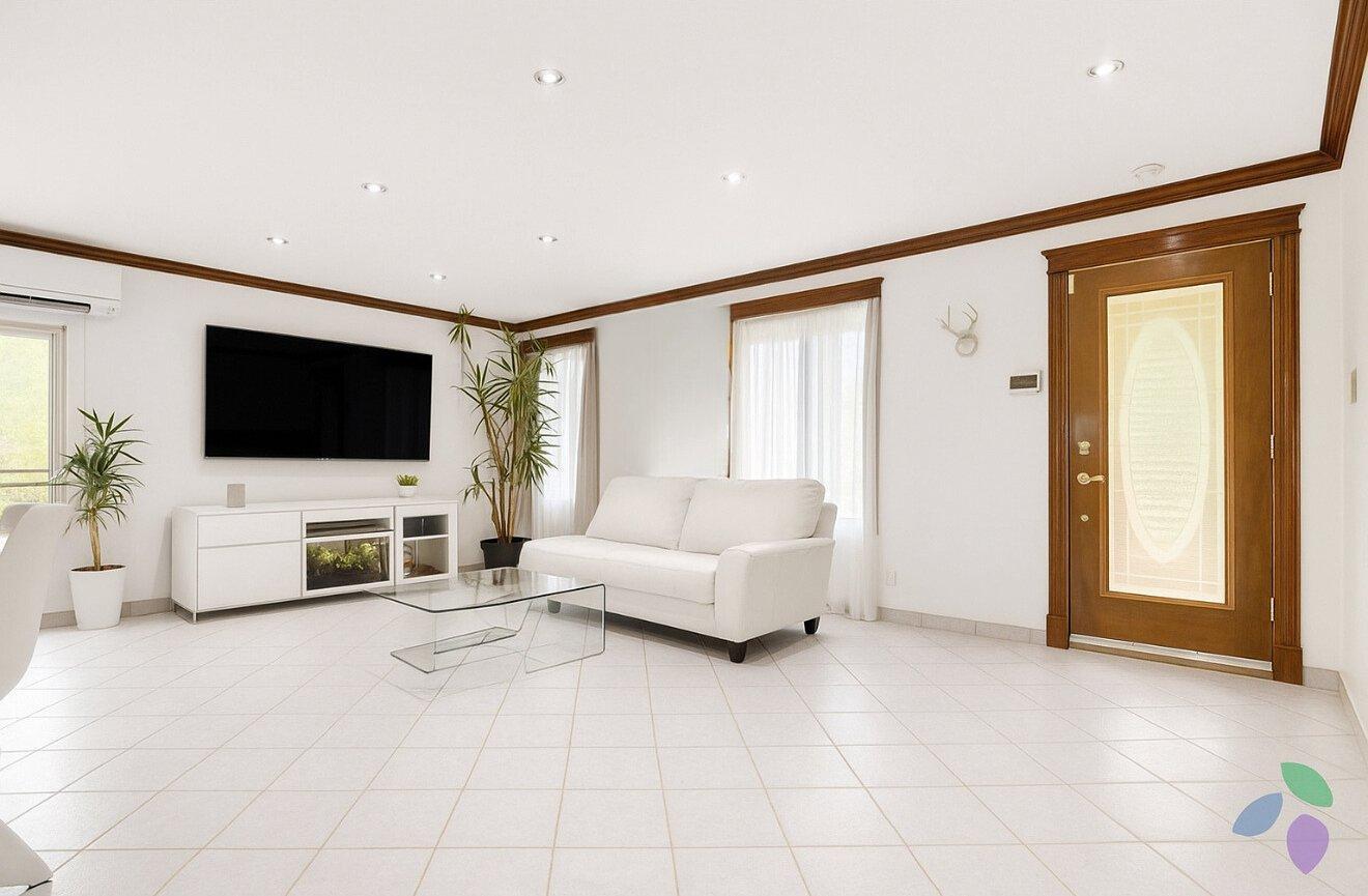 









3165


Rue Diane

,
Terrebonne (Terrebonne),




QC
J6Y1A2

