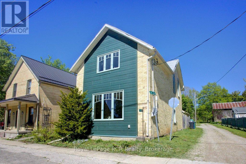 












392047 GREY RD 109 ROAD

,
Southgate,




Ontario
N0G2A0

