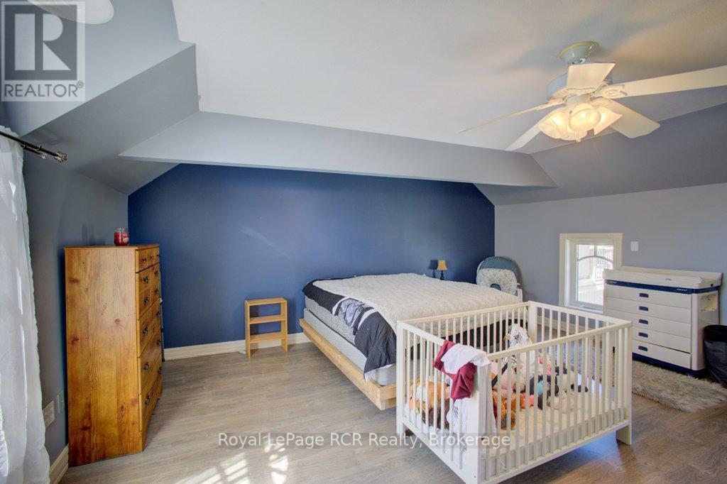 












392047 GREY RD 109 ROAD

,
Southgate,




Ontario
N0G2A0

