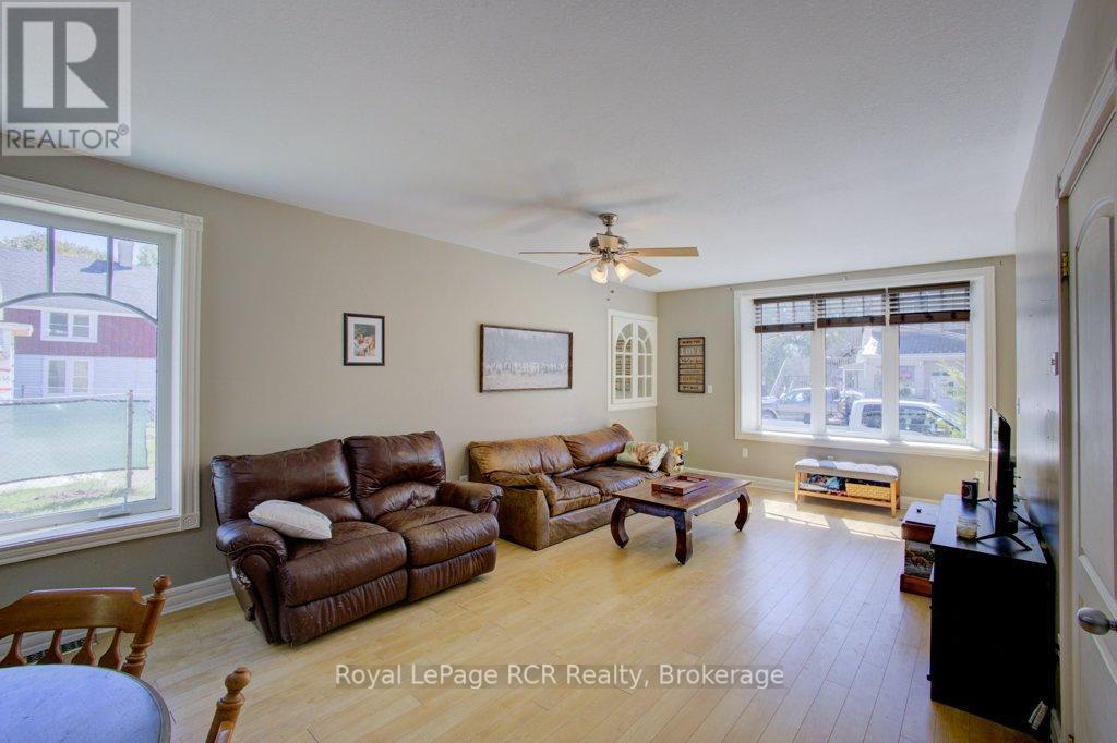 












392047 GREY RD 109 ROAD

,
Southgate,




Ontario
N0G2A0

