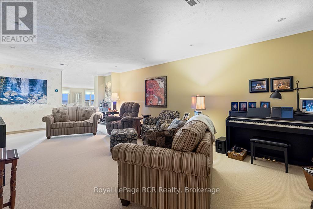 












506 - 2555 3RD AVENUE W

,
Owen Sound,




Ontario
N4K6T8

