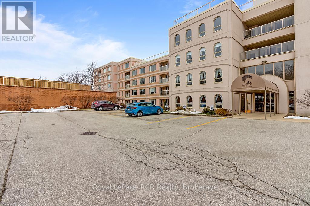 












506 - 2555 3RD AVENUE W

,
Owen Sound,




Ontario
N4K6T8

