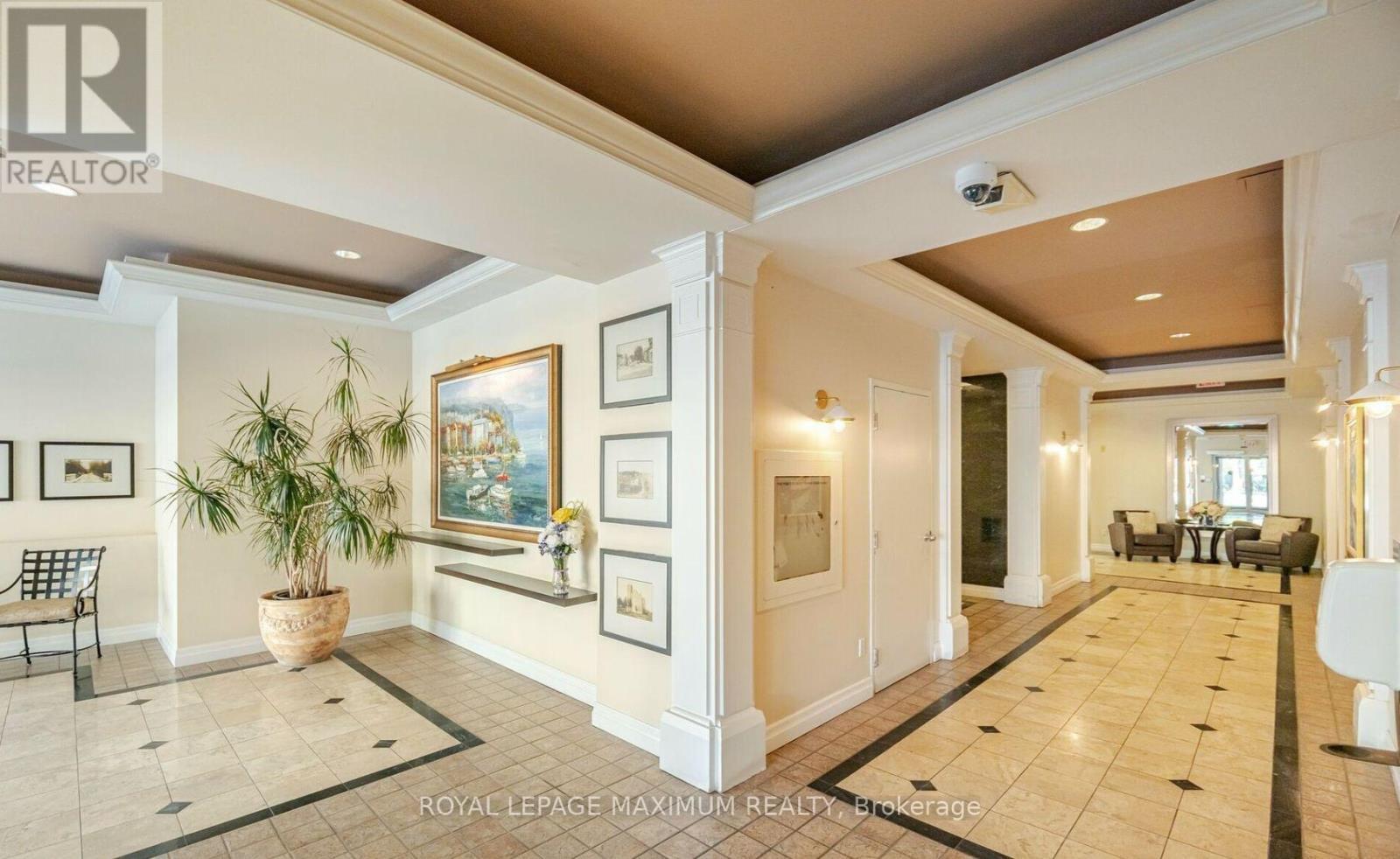 












404 - 121 WOODBRIDGE AVENUE

,
Vaughan,




Ontario
L4L9E3


