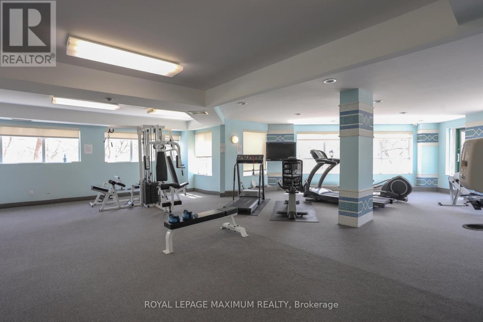 












404 - 121 WOODBRIDGE AVENUE

,
Vaughan,




Ontario
L4L9E3

