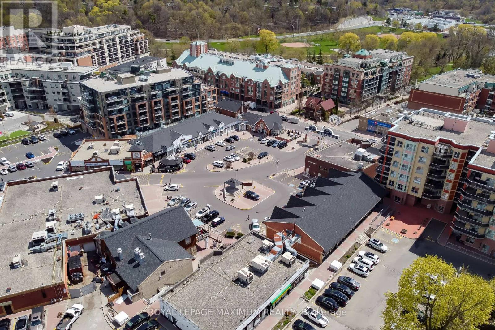 












404 - 121 WOODBRIDGE AVENUE

,
Vaughan,




Ontario
L4L9E3

