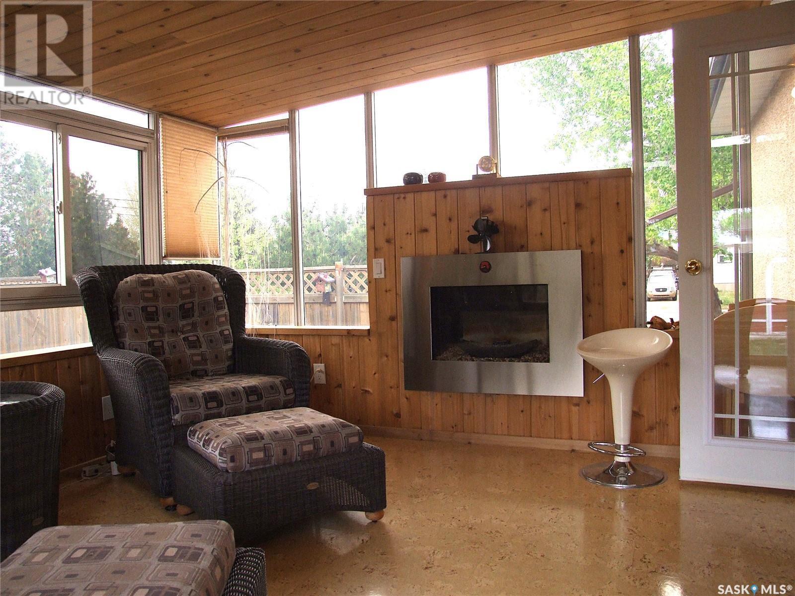 












449 Martin STREET

,
Burstall,




Saskatchewan
S0N0H0

