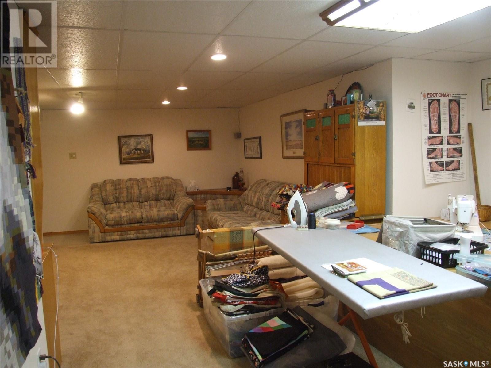 












449 Martin STREET

,
Burstall,




Saskatchewan
S0N0H0

