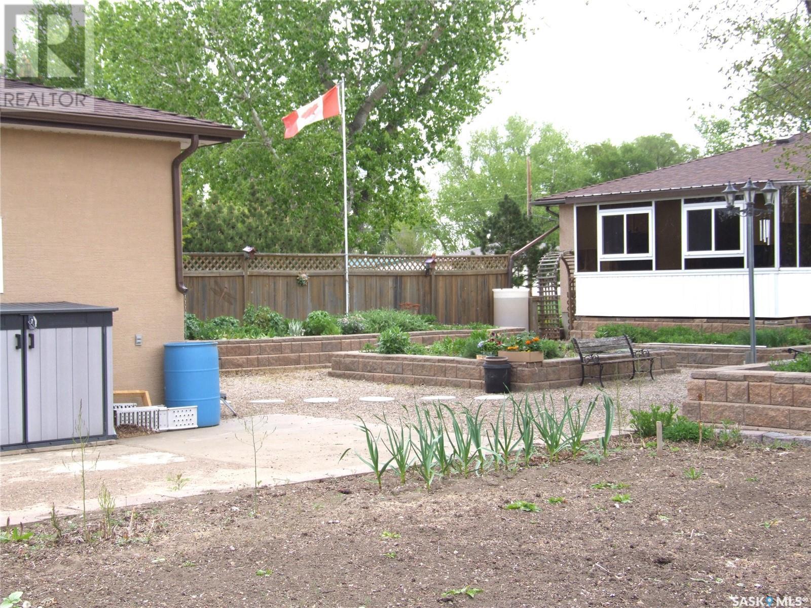 












449 Martin STREET

,
Burstall,




Saskatchewan
S0N0H0

