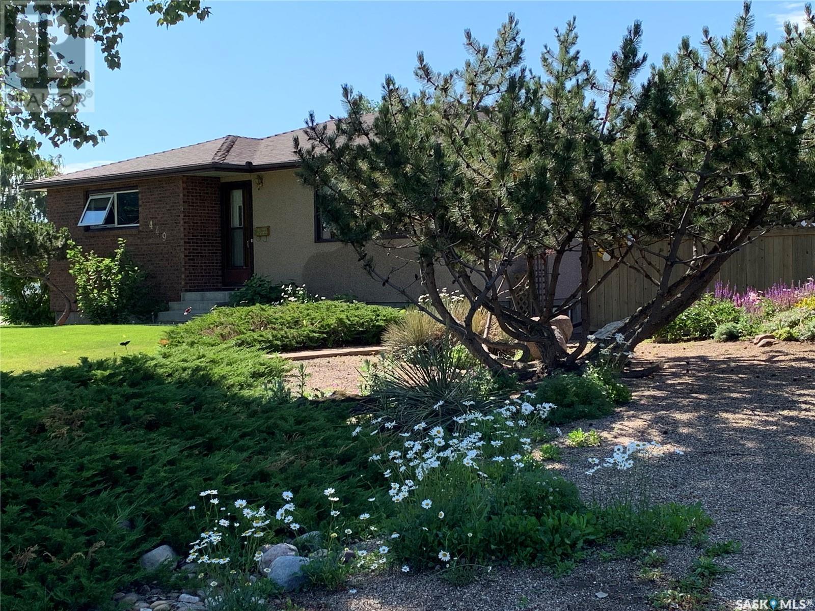 












449 Martin STREET

,
Burstall,




Saskatchewan
S0N0H0

