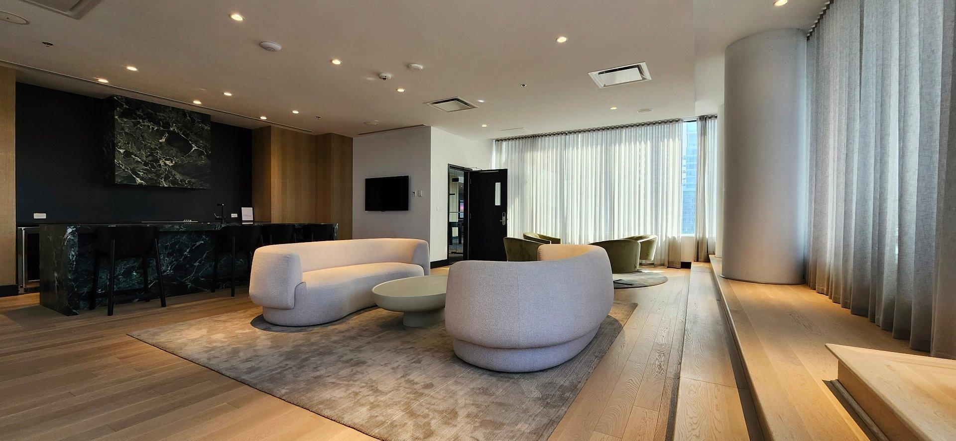 









1205


Place Phillips

, 3101,
Montréal (Ville-Marie),




QC
H3B0H3

