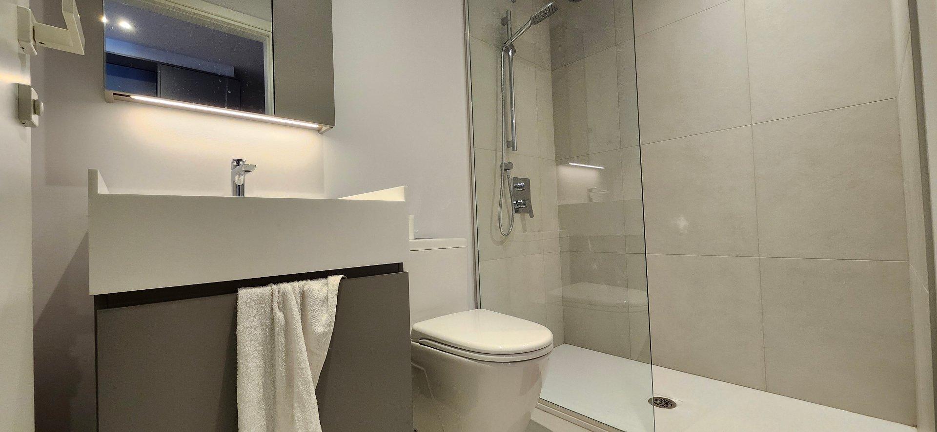 









1205


Place Phillips

, 3101,
Montréal (Ville-Marie),




QC
H3B0H3

