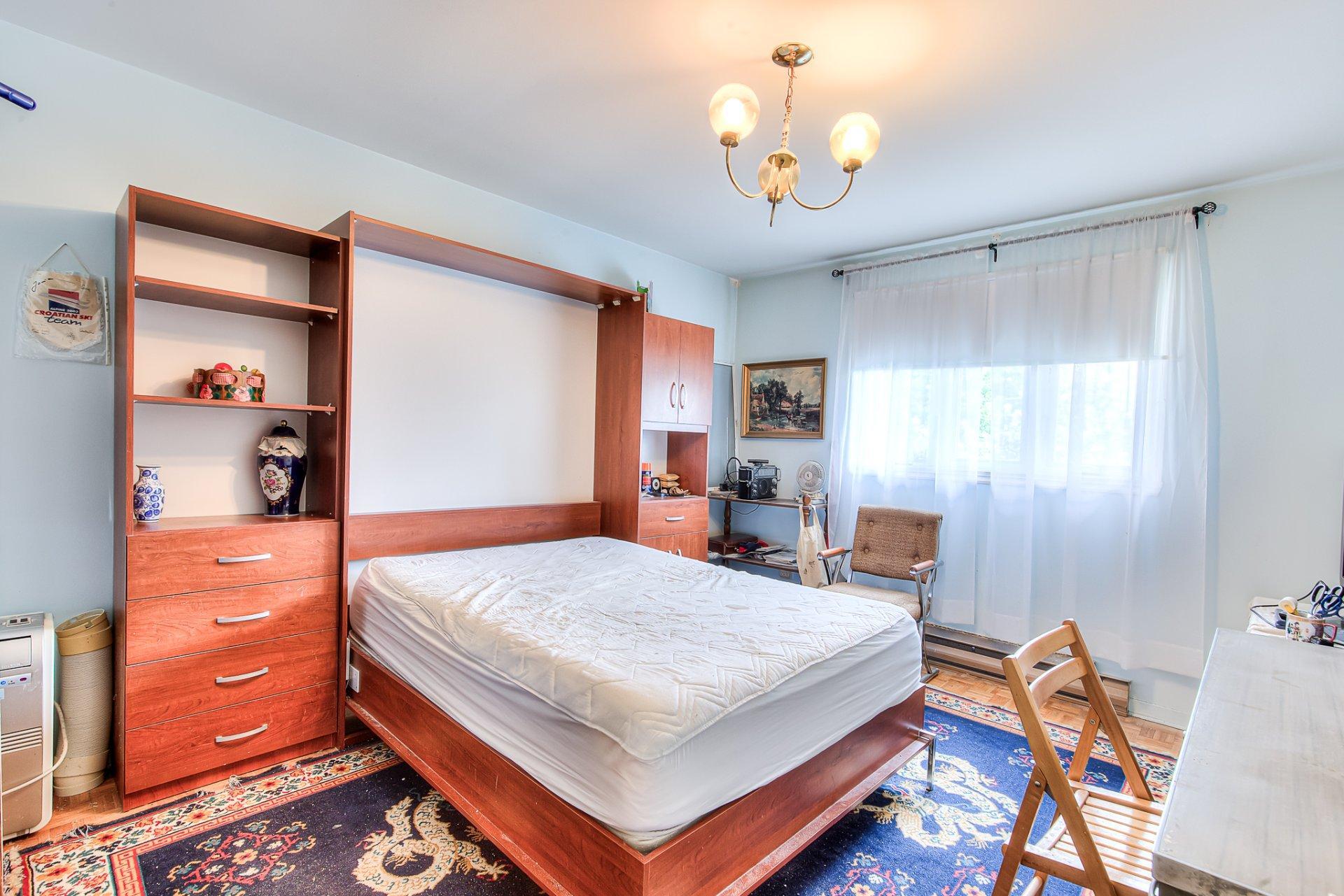 









4705


Rue Anderson

,
Laval (Chomedey),




QC
H7W4Y8

