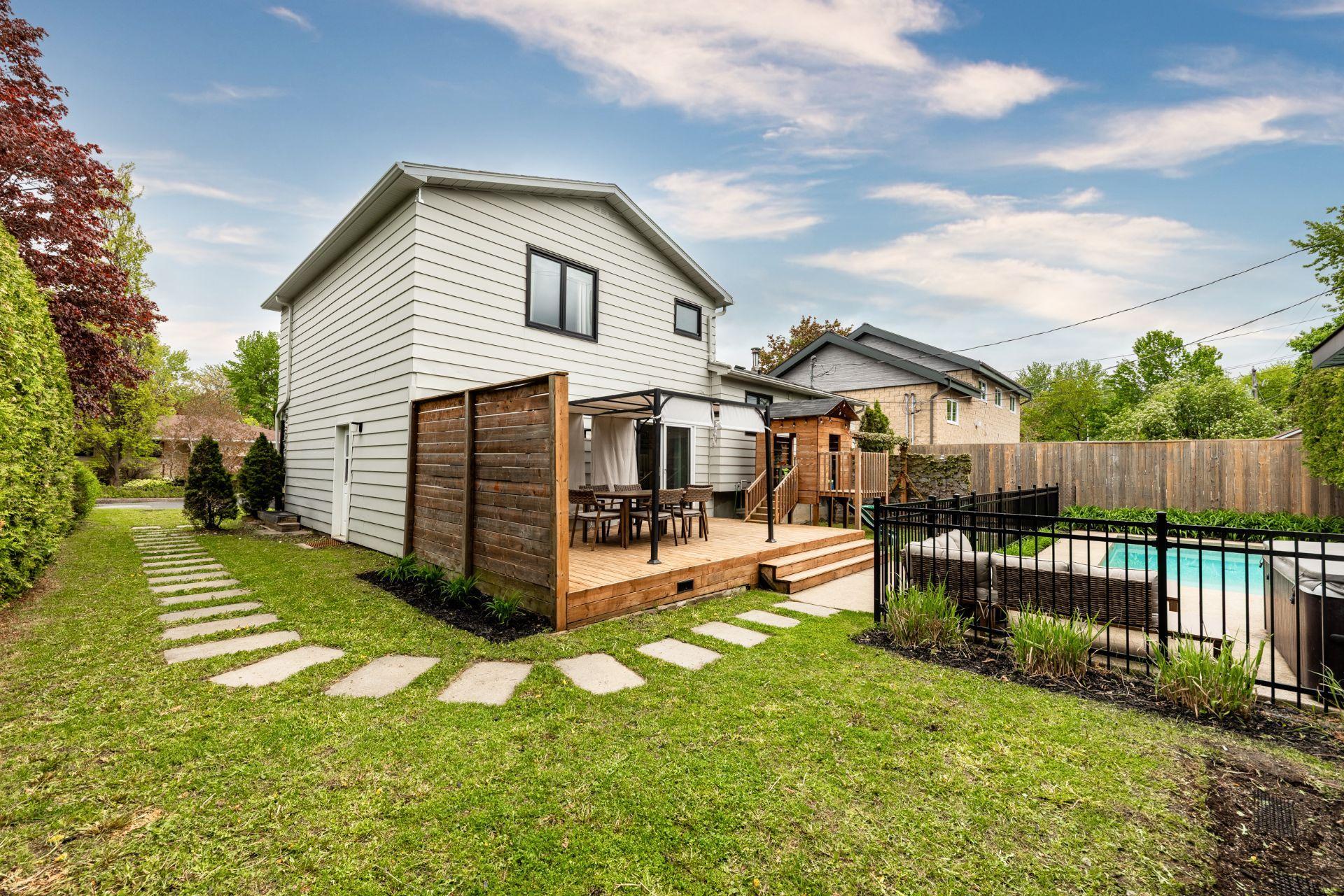 









193


Rue Boulanger

,
Saint-Bruno-de-Montarville,




QC
J3V2C2

