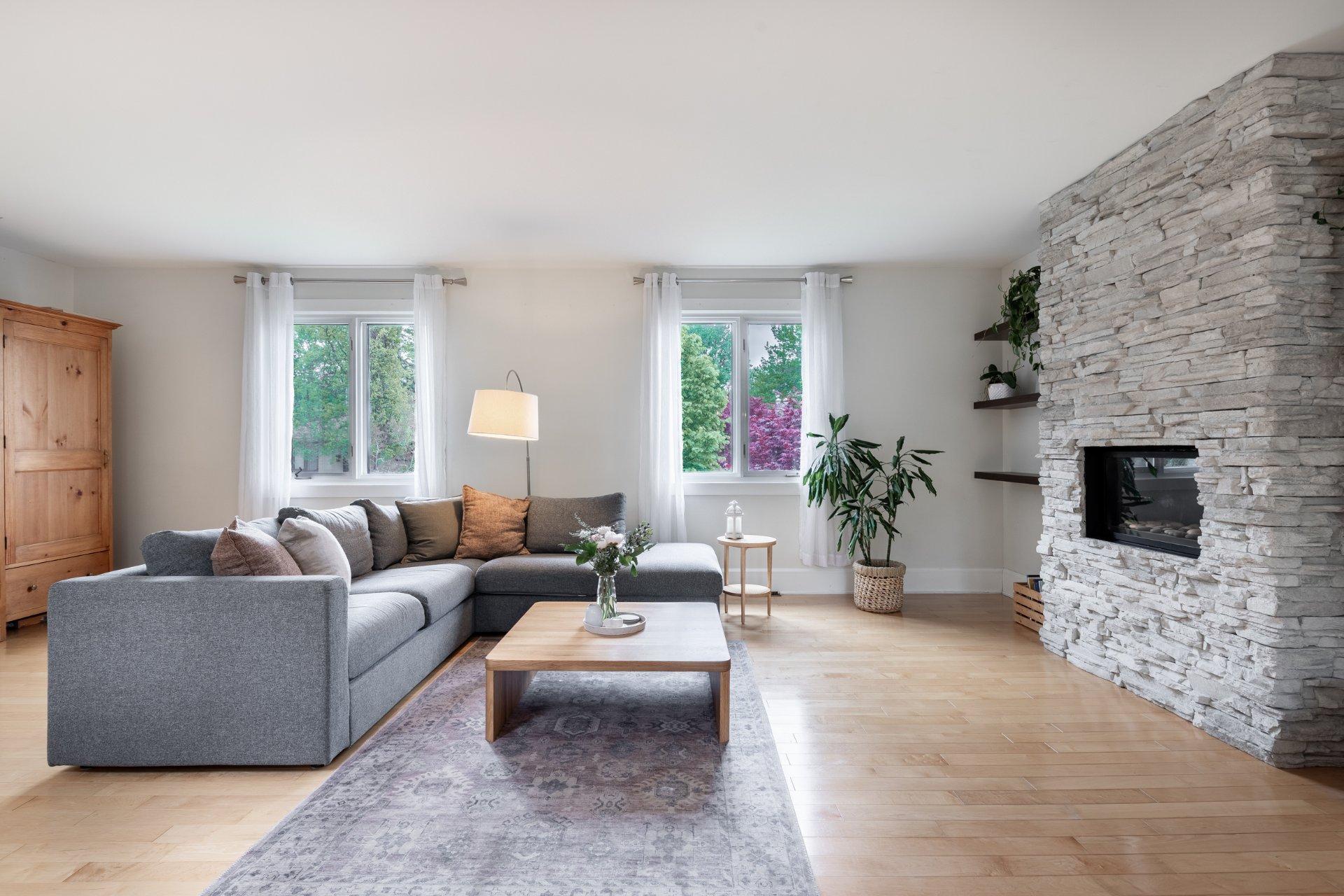 









193


Rue Boulanger

,
Saint-Bruno-de-Montarville,




QC
J3V2C2

