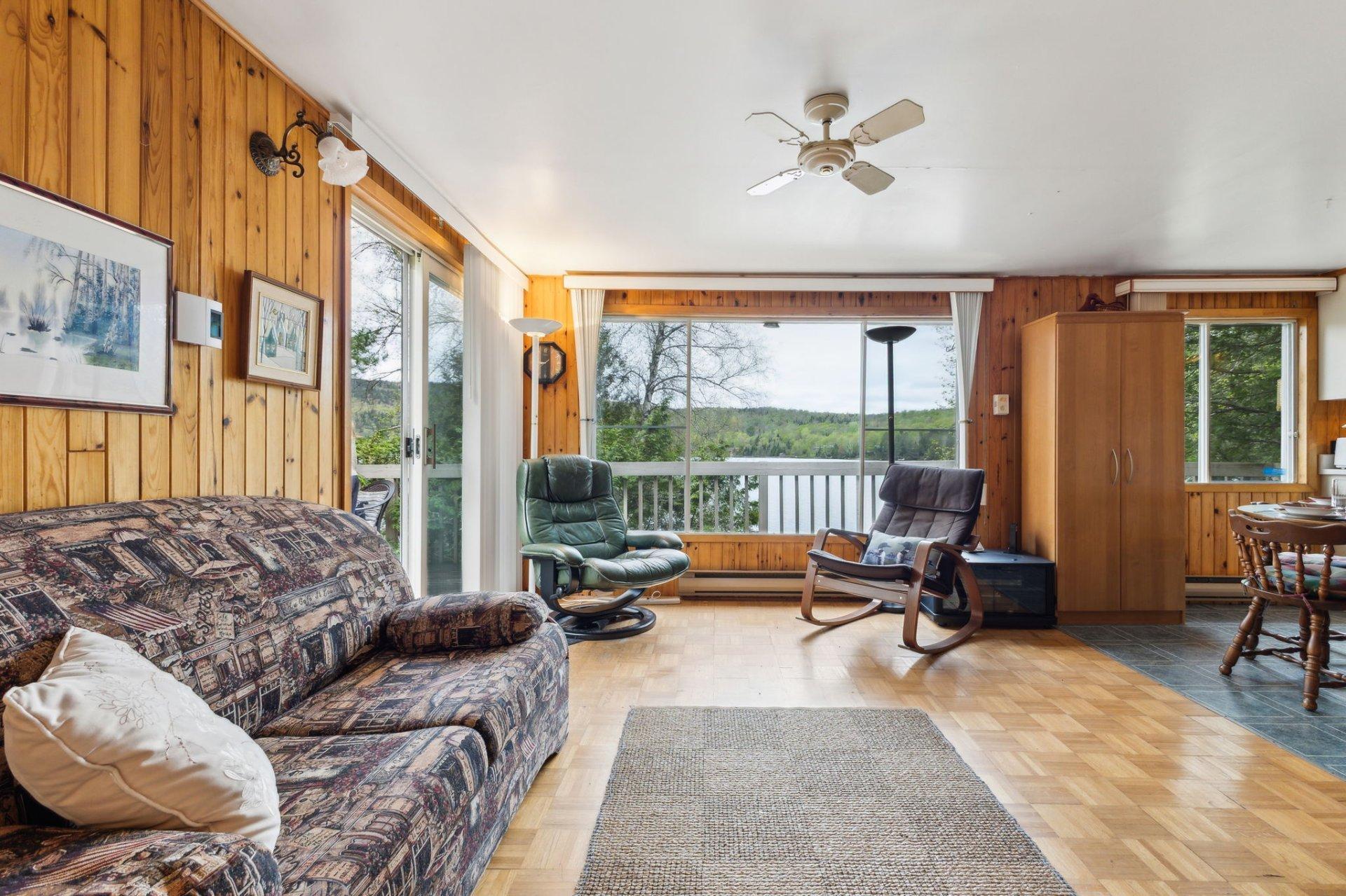 









2397


Ch. Victor-Beauchemin

,
Mont-Blanc,




QC
J0T2G0

