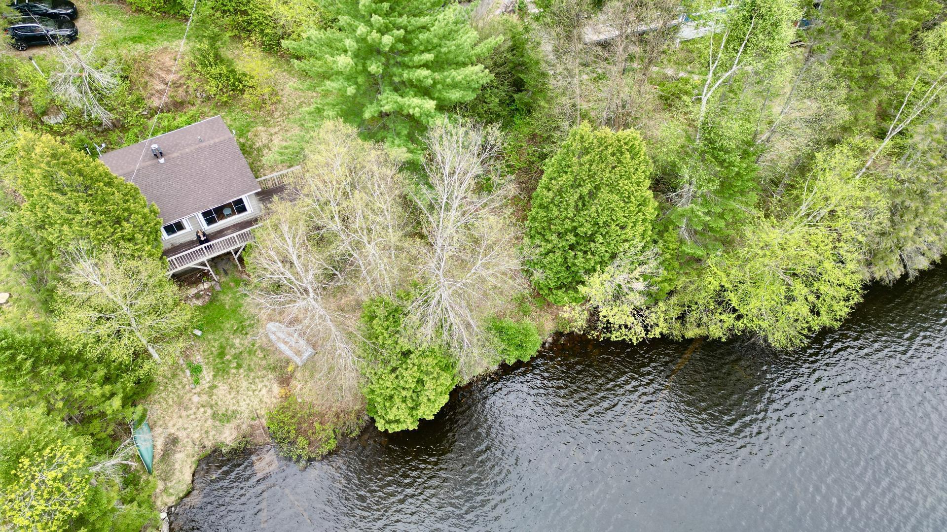 









2397


Ch. Victor-Beauchemin

,
Mont-Blanc,




QC
J0T2G0

