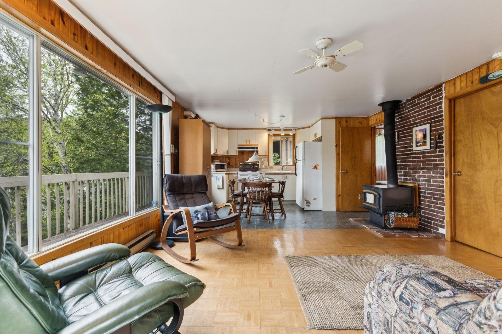 









2397


Ch. Victor-Beauchemin

,
Mont-Blanc,




QC
J0T2G0

