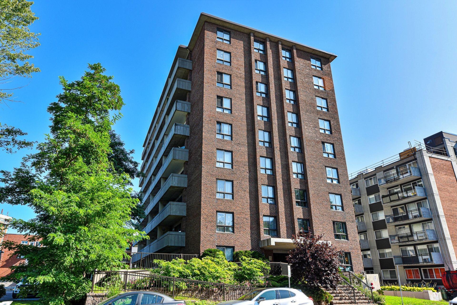 









6


Av. Argyle

, 804,
Saint-Lambert,




QC
J4P2H5

