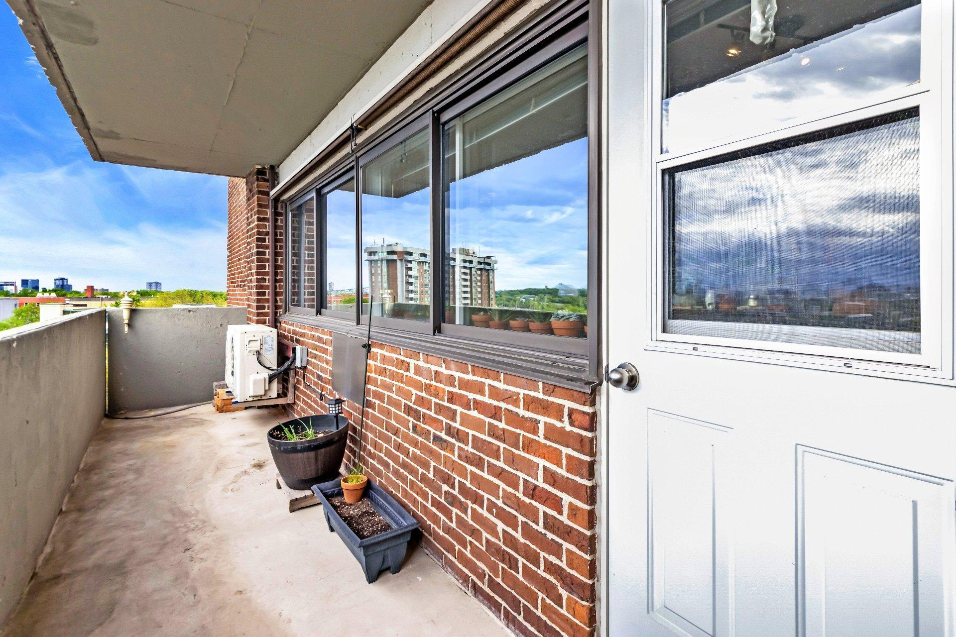 









6


Av. Argyle

, 804,
Saint-Lambert,




QC
J4P2H5

