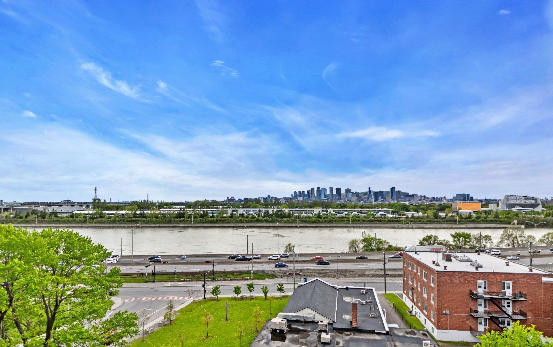 









6


Av. Argyle

, 804,
Saint-Lambert,




QC
J4P2H5

