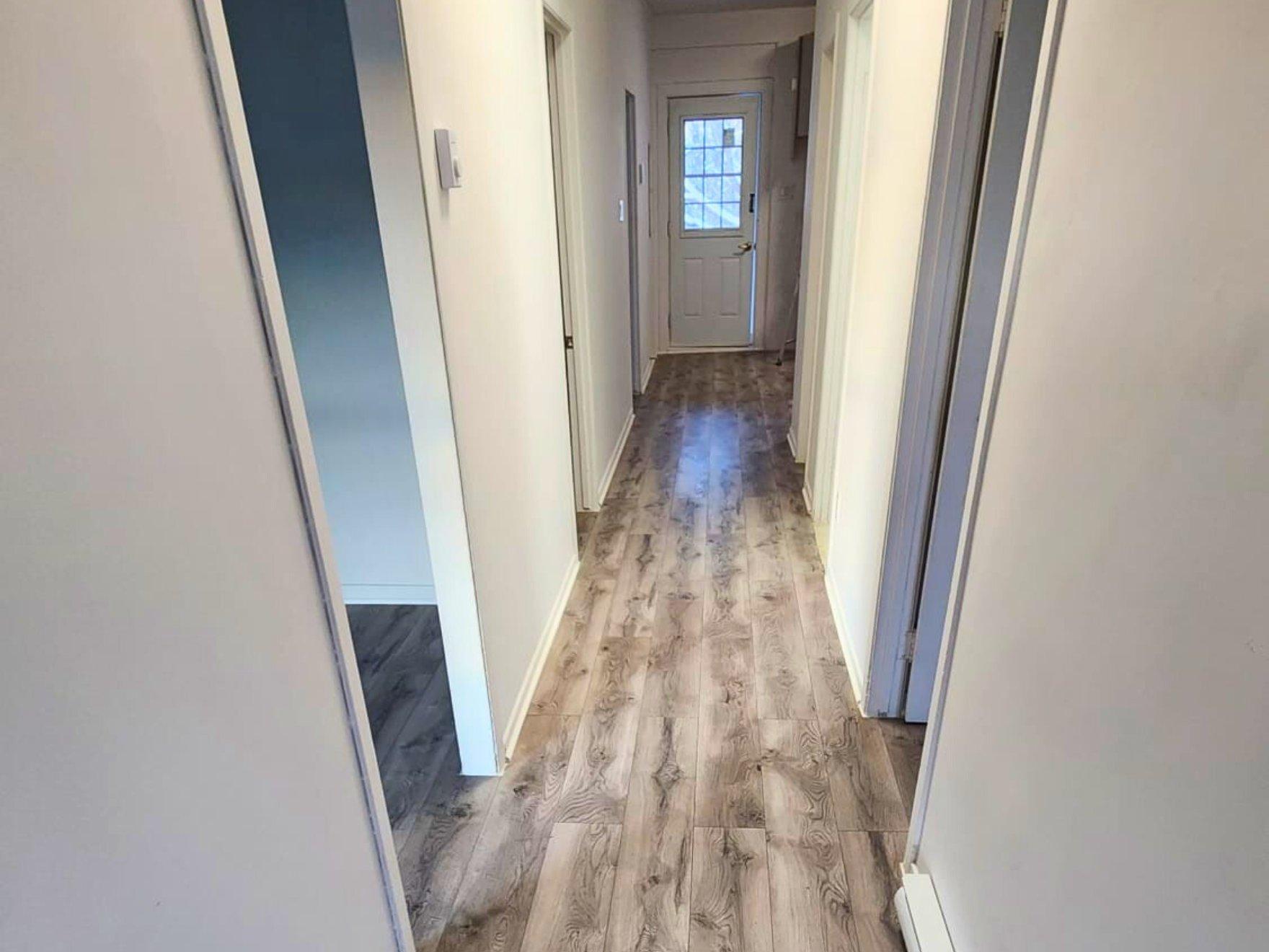 









132


Rue Principale E.

,
Sainte-Agathe-des-Monts,




QC
J8C1K1

