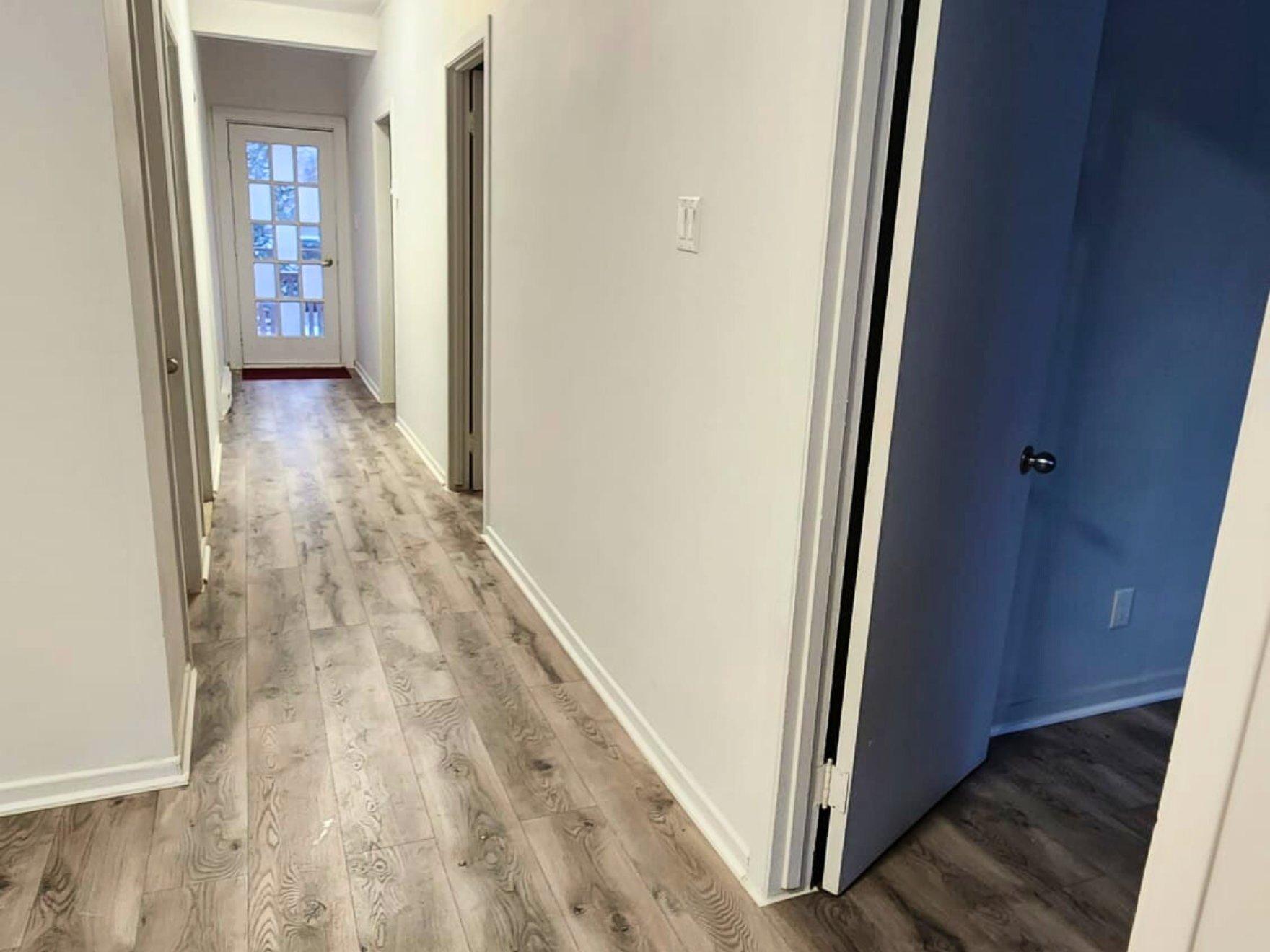 









132


Rue Principale E.

,
Sainte-Agathe-des-Monts,




QC
J8C1K1

