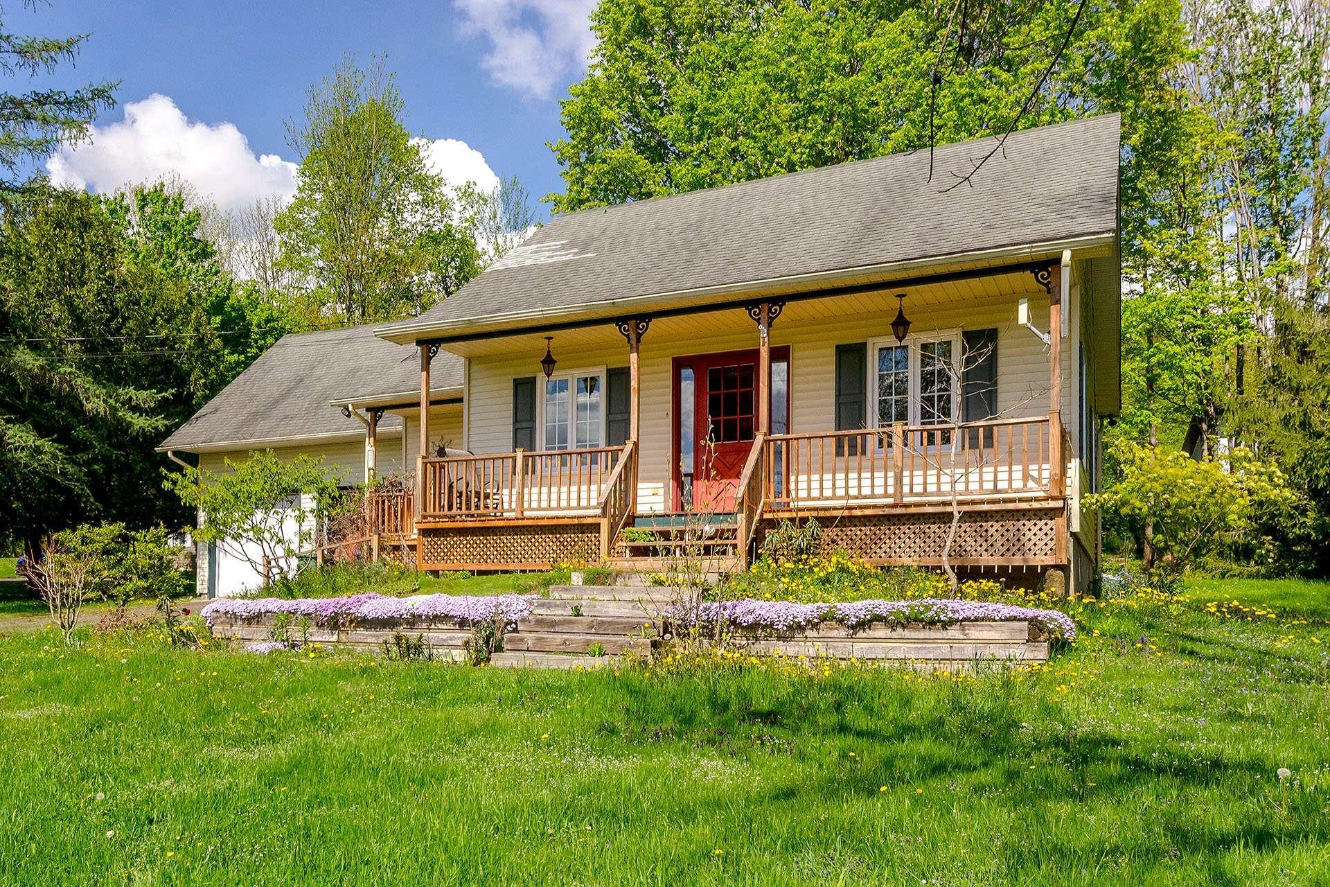 









250


Ch. Harvey

,
Sutton,




QC
J0E2K0

