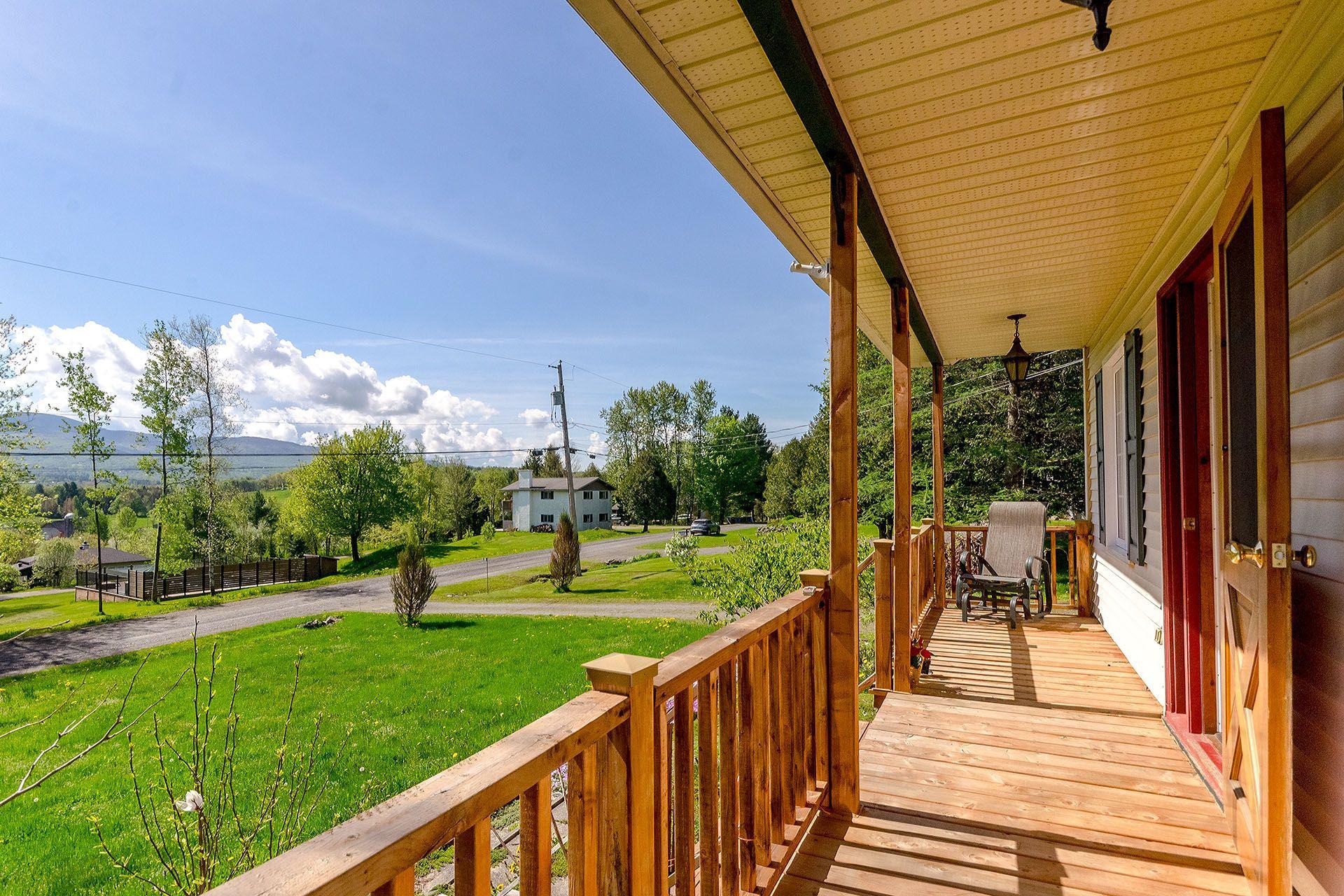 









250


Ch. Harvey

,
Sutton,




QC
J0E2K0

