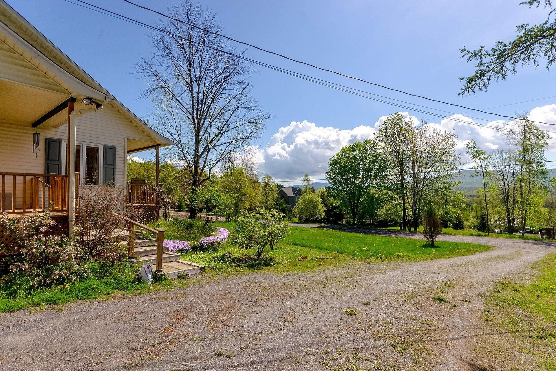









250


Ch. Harvey

,
Sutton,




QC
J0E2K0

